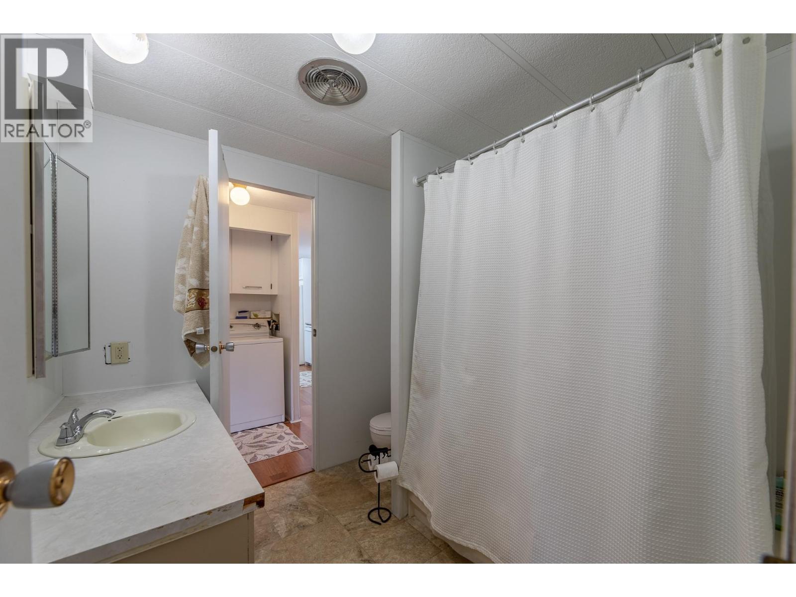 2096 Main Street, Cawston, British Columbia  V0X 1C1 - Photo 20 - 10327995