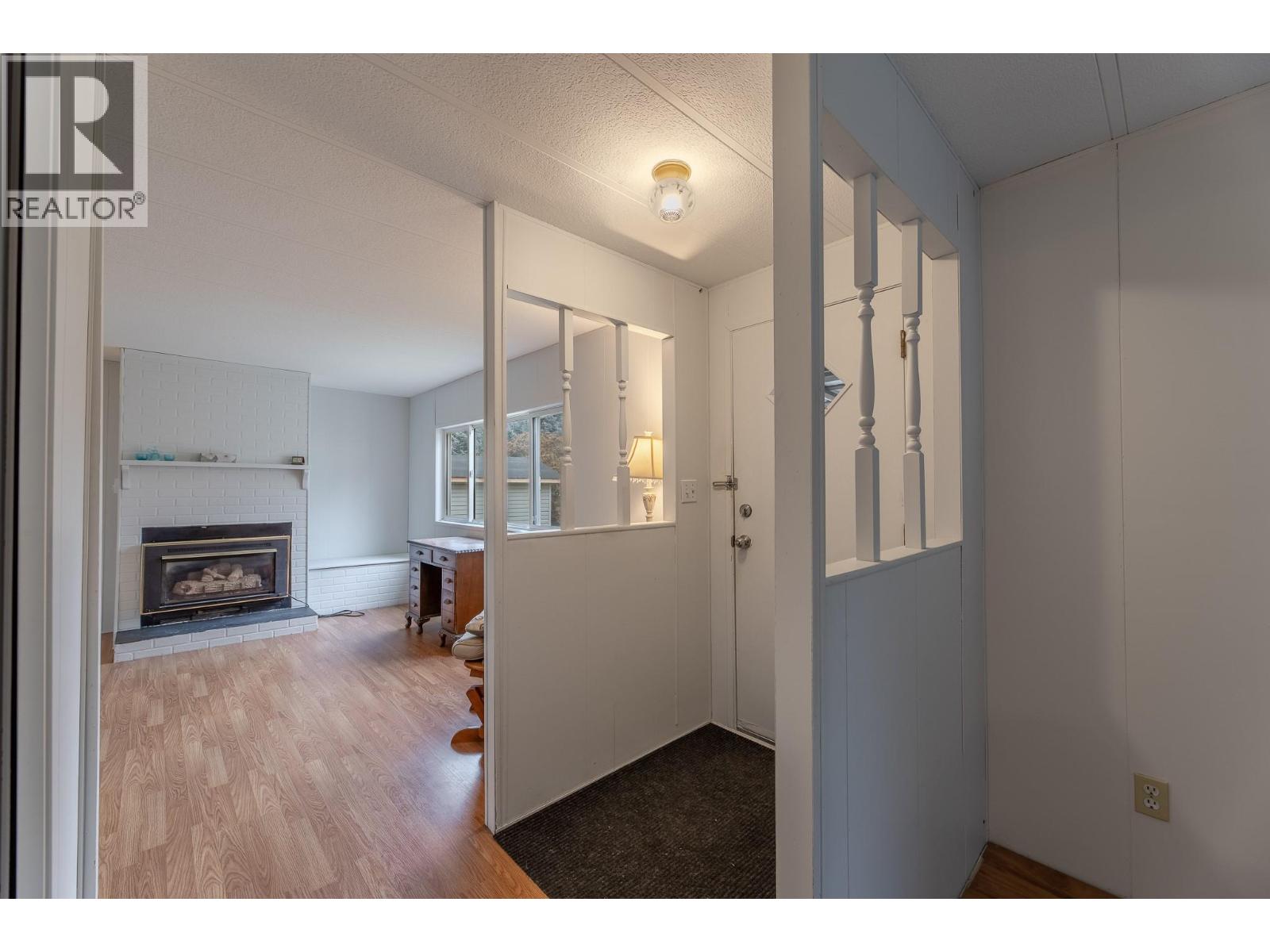 2096 Main Street, Cawston, British Columbia  V0X 1C1 - Photo 30 - 10327995