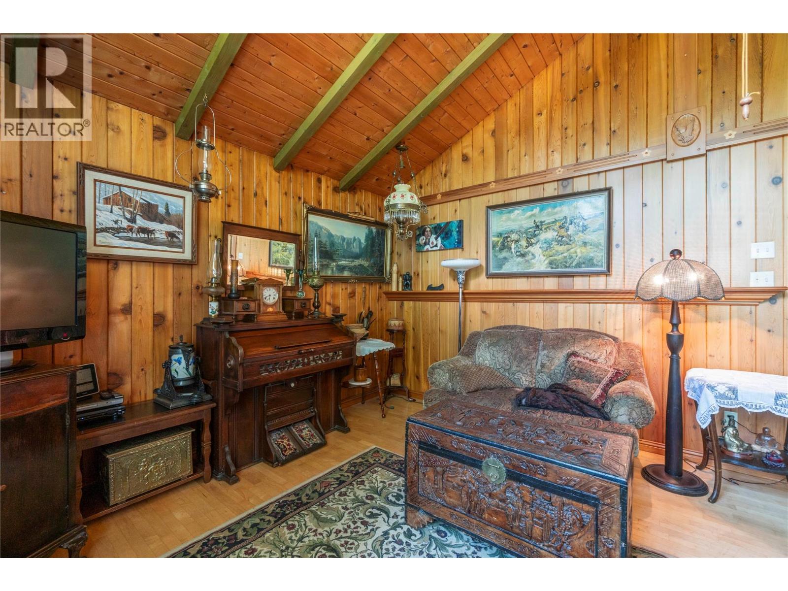 1080 20 Avenue Sw, Salmon Arm, British Columbia  V1E 1L6 - Photo 16 - 10376163