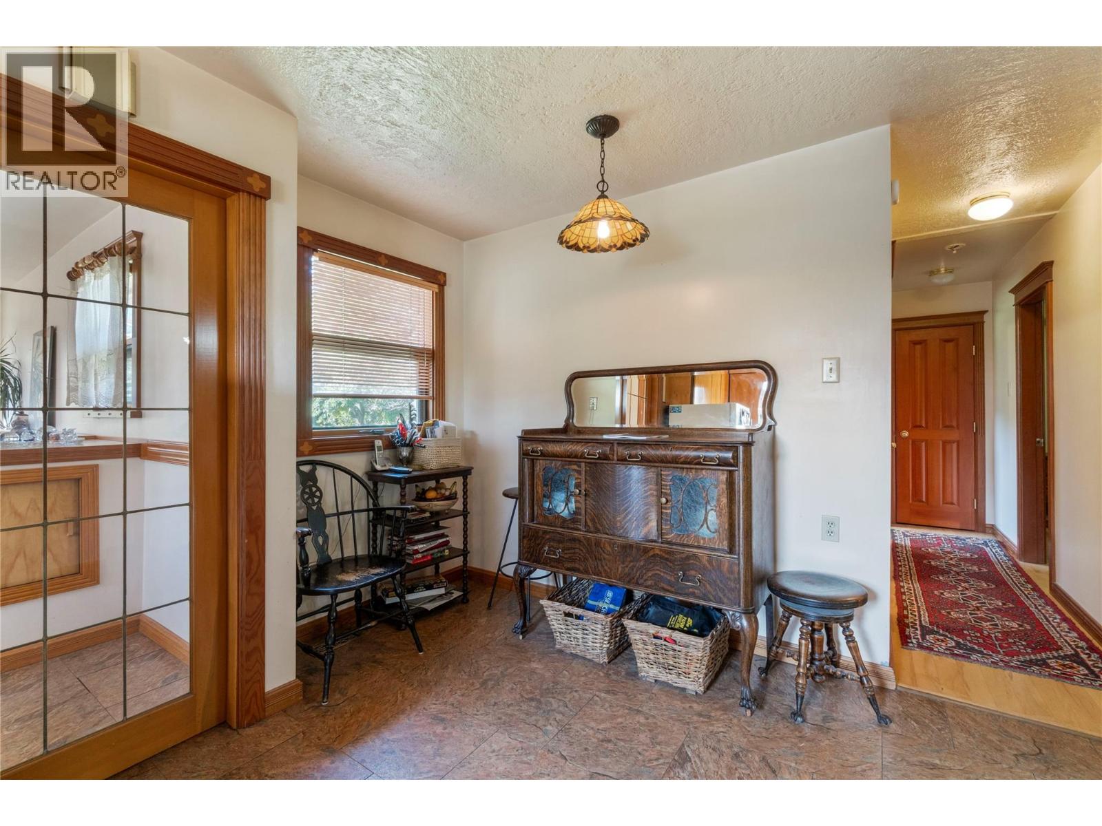 1080 20 Avenue Sw, Salmon Arm, British Columbia  V1E 1L6 - Photo 20 - 10376163