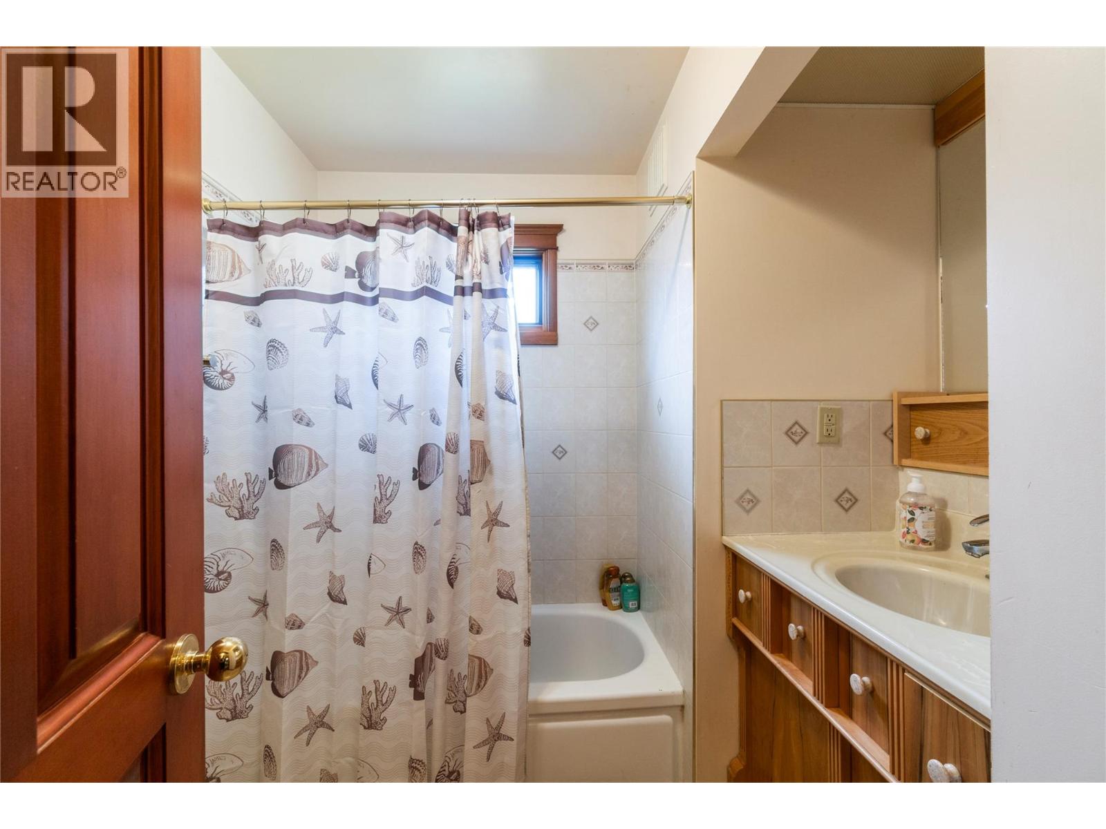 1080 20 Avenue Sw, Salmon Arm, British Columbia  V1E 1L6 - Photo 29 - 10376163