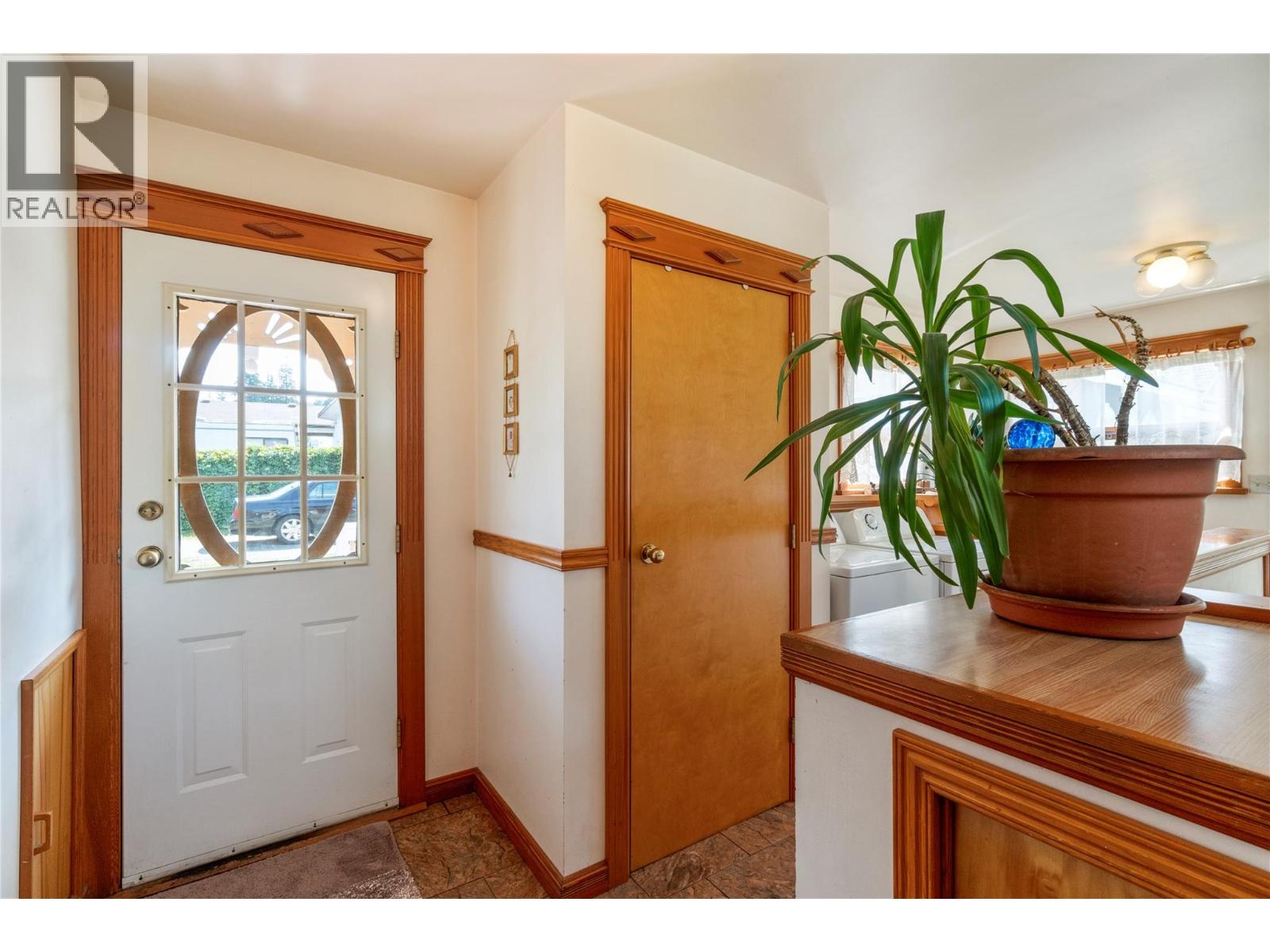 1080 20 Avenue Sw, Salmon Arm, British Columbia  V1E 1L6 - Photo 34 - 10376163