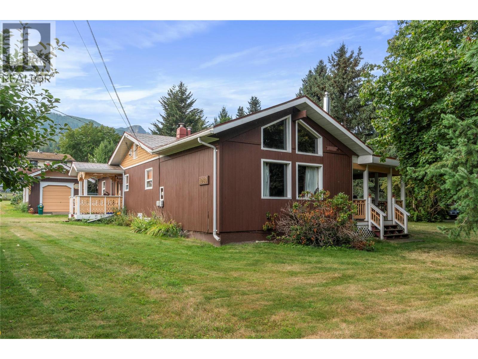 1080 20 Avenue Sw, Salmon Arm, British Columbia  V1E 1L6 - Photo 38 - 10376163