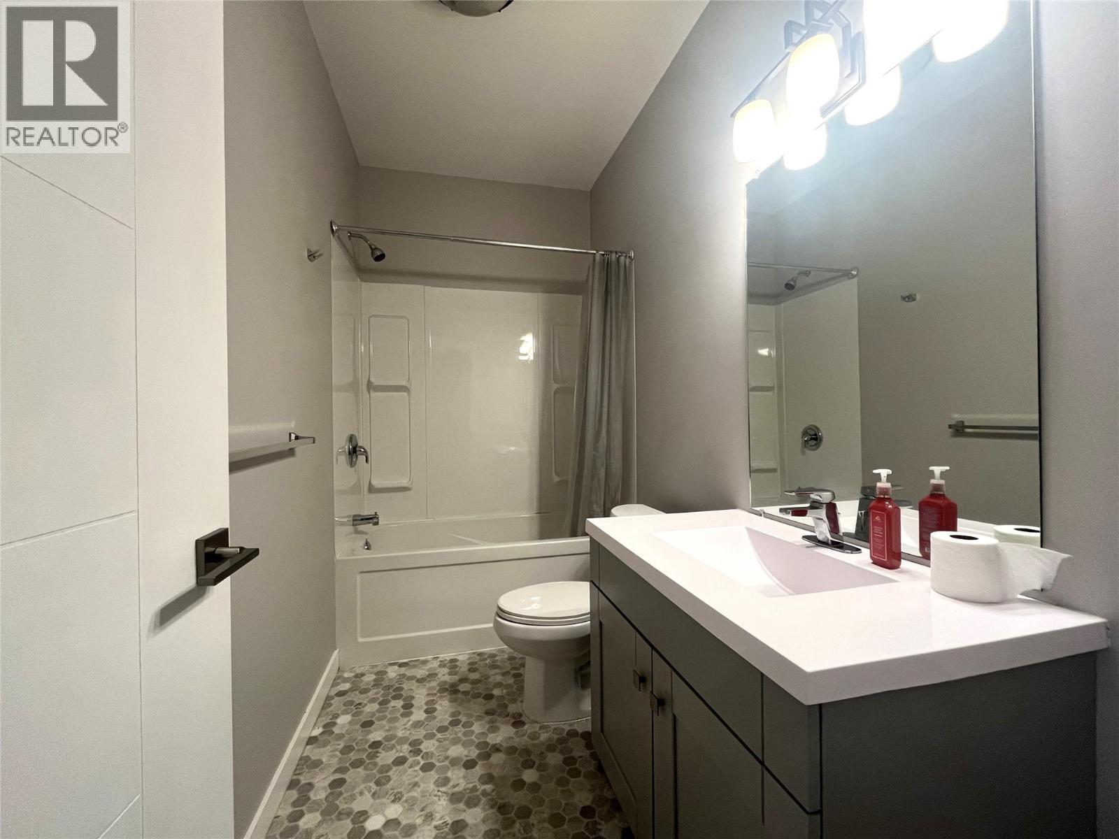 1850 Hugh Allan Drive Unit# 128, Kamloops, British Columbia  V1S 0C8 - Photo 14 - 10376095