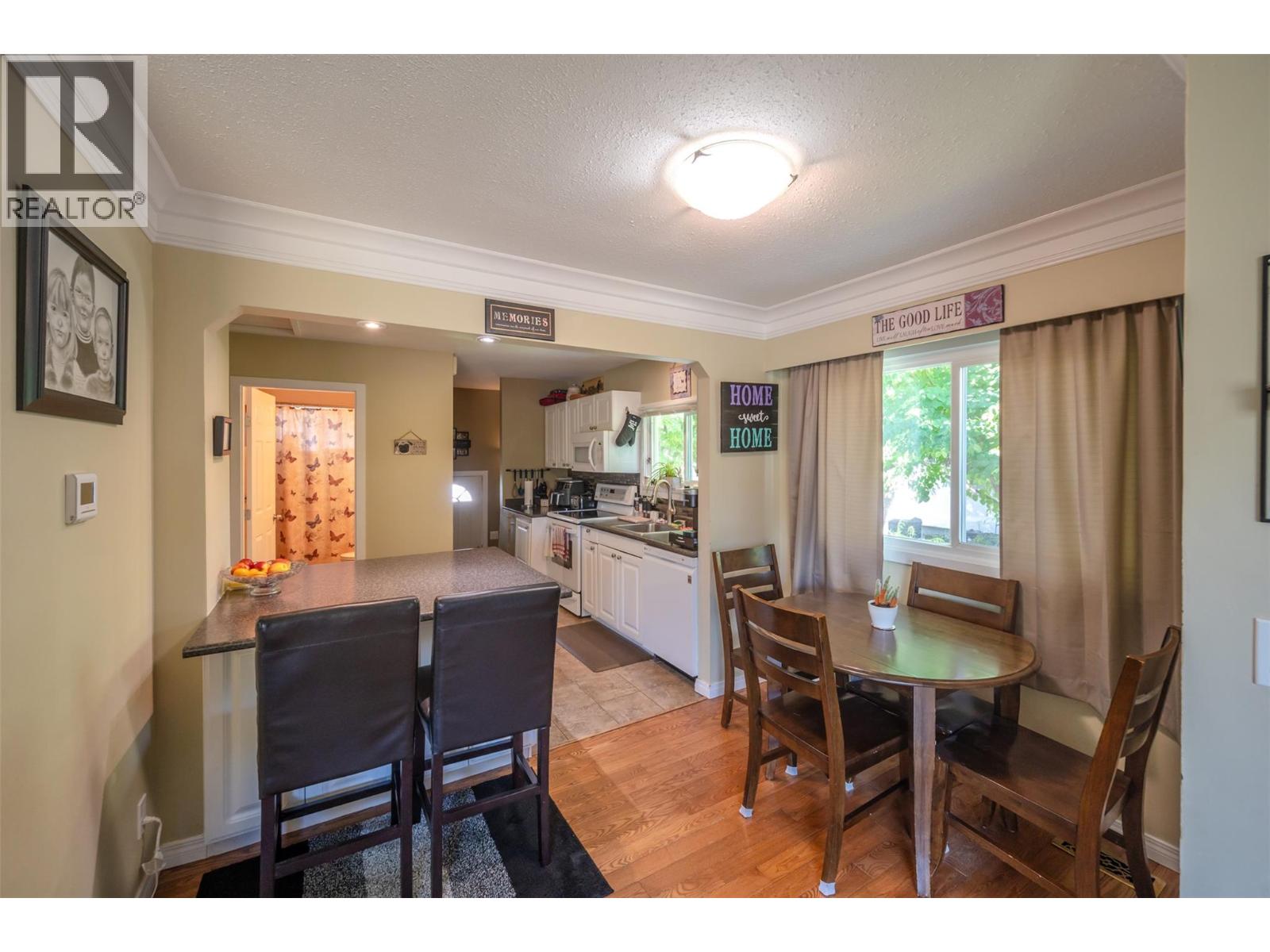 480 Orchard Avenue, Penticton, British Columbia  V2A 1Y2 - Photo 3 - 10376209