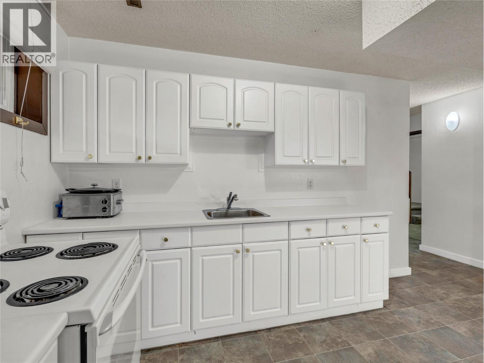 114 Murray Drive, Penticton, British Columbia  V2A 7E4 - Photo 22 - 10376104