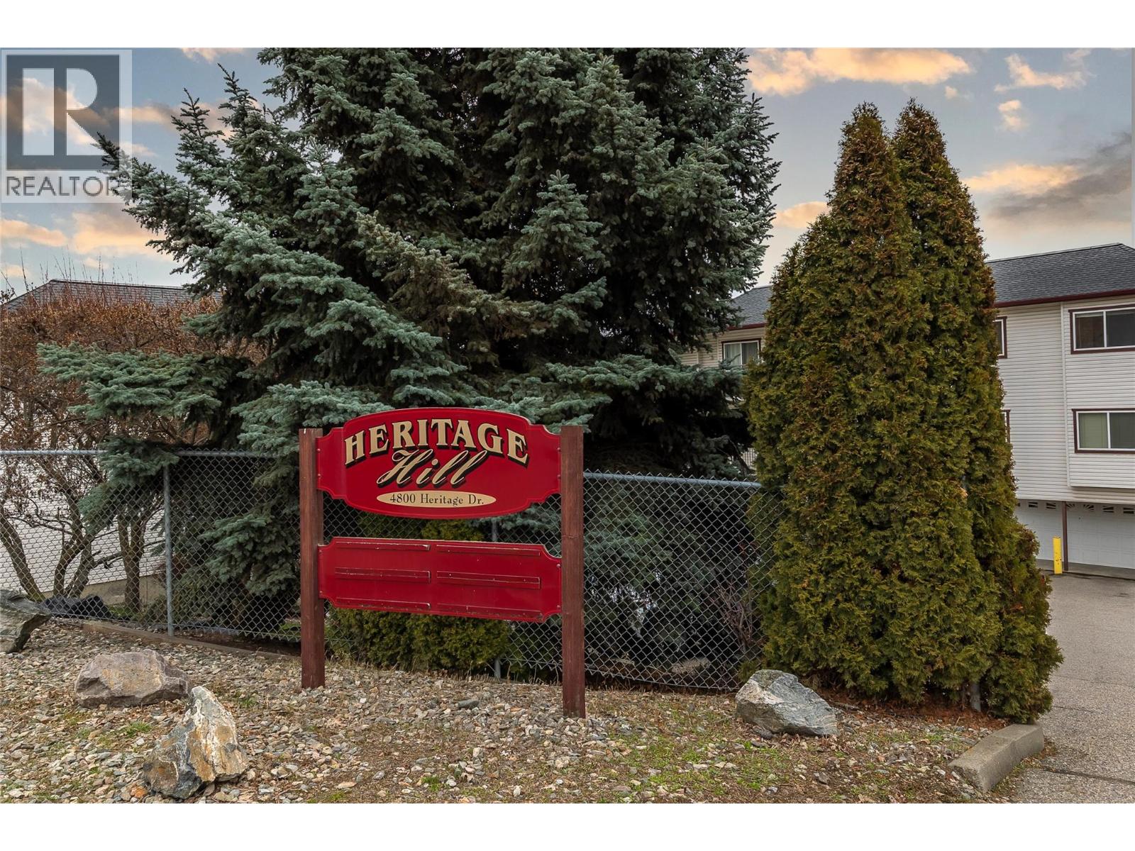 4800 Heritage Drive Unit# 11, Vernon, British Columbia  V1T 7V4 - Photo 2 - 10376047