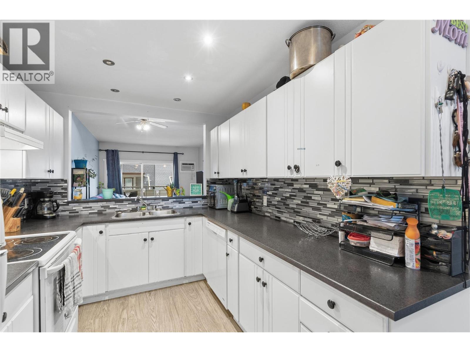 4800 Heritage Drive Unit# 11, Vernon, British Columbia  V1T 7V4 - Photo 8 - 10376047