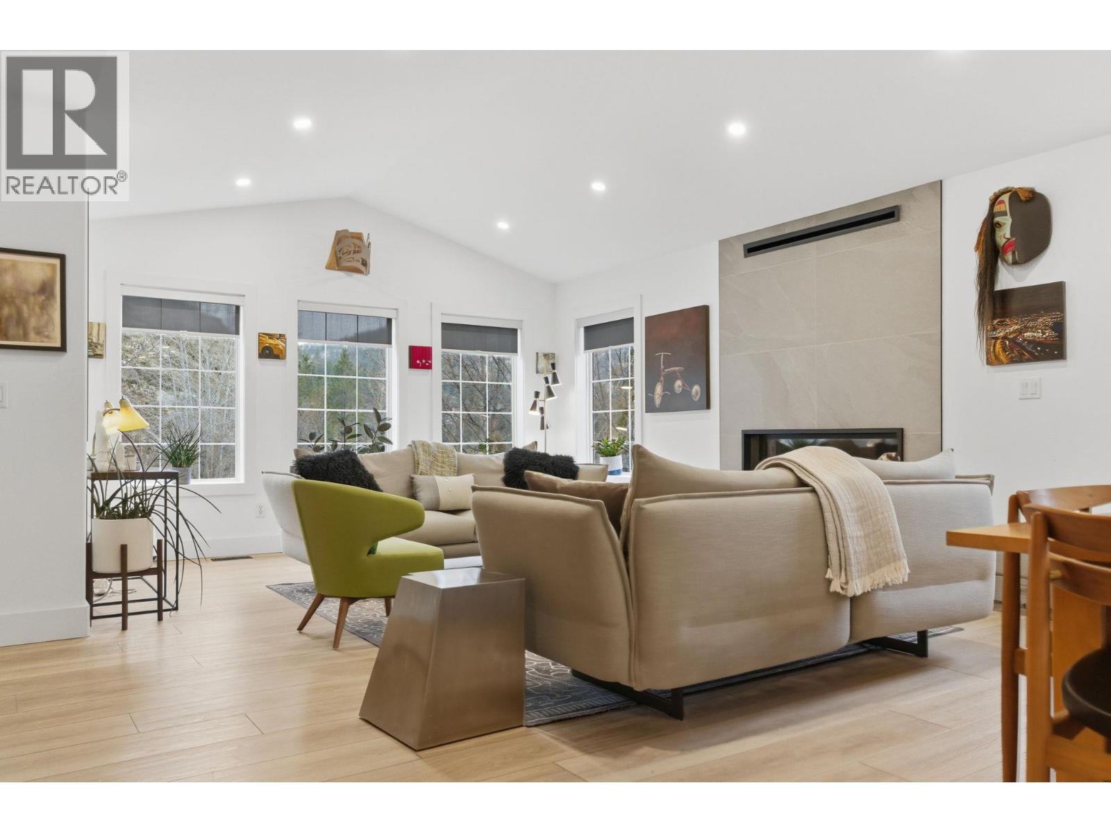 2492 Shannon View Drive, West Kelowna, British Columbia  V4T 2T3 - Photo 8 - 10376259