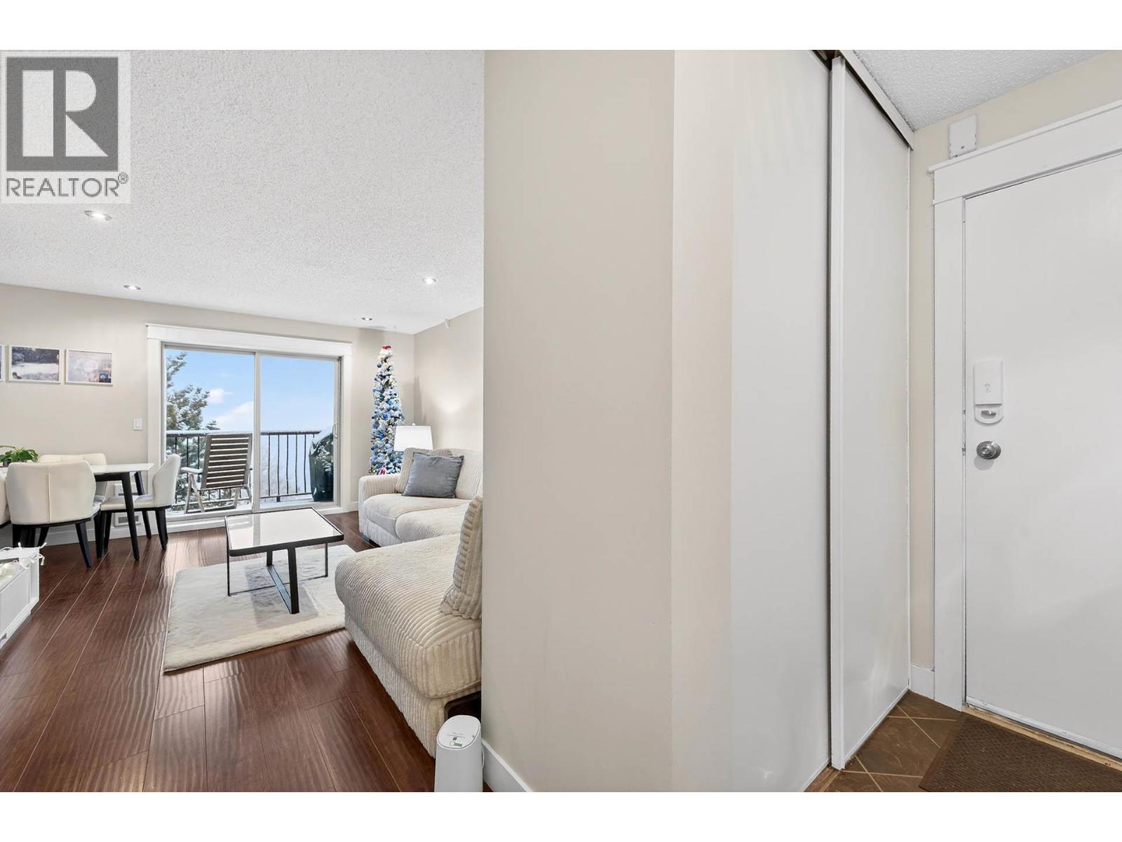 1810 Summit Drive Unit# 9, Kamloops, British Columbia  V2E 2C7 - Photo 5 - 10376213