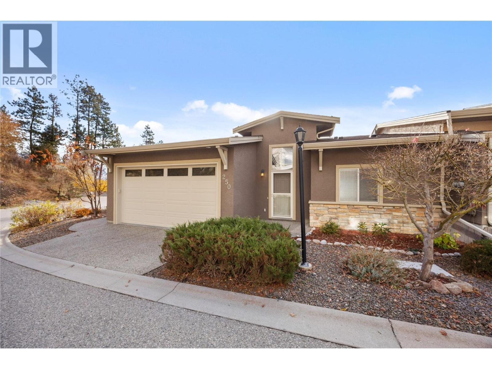 5165 Trepanier Bench Road Unit# 250, Peachland, British Columbia  V0H 1X2 - Photo 2 - 10376201