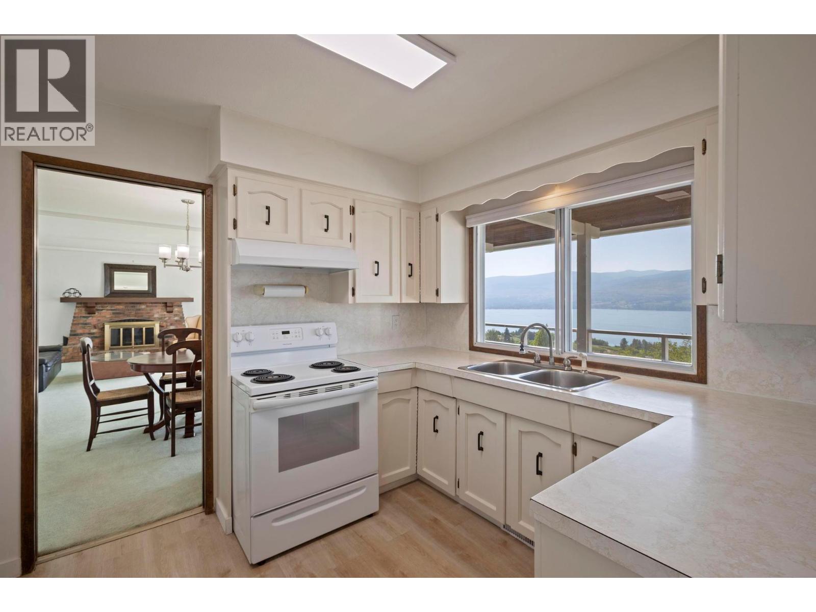 1163 Menu Road, West Kelowna, British Columbia  V1Z 2J6 - Photo 14 - 10375626