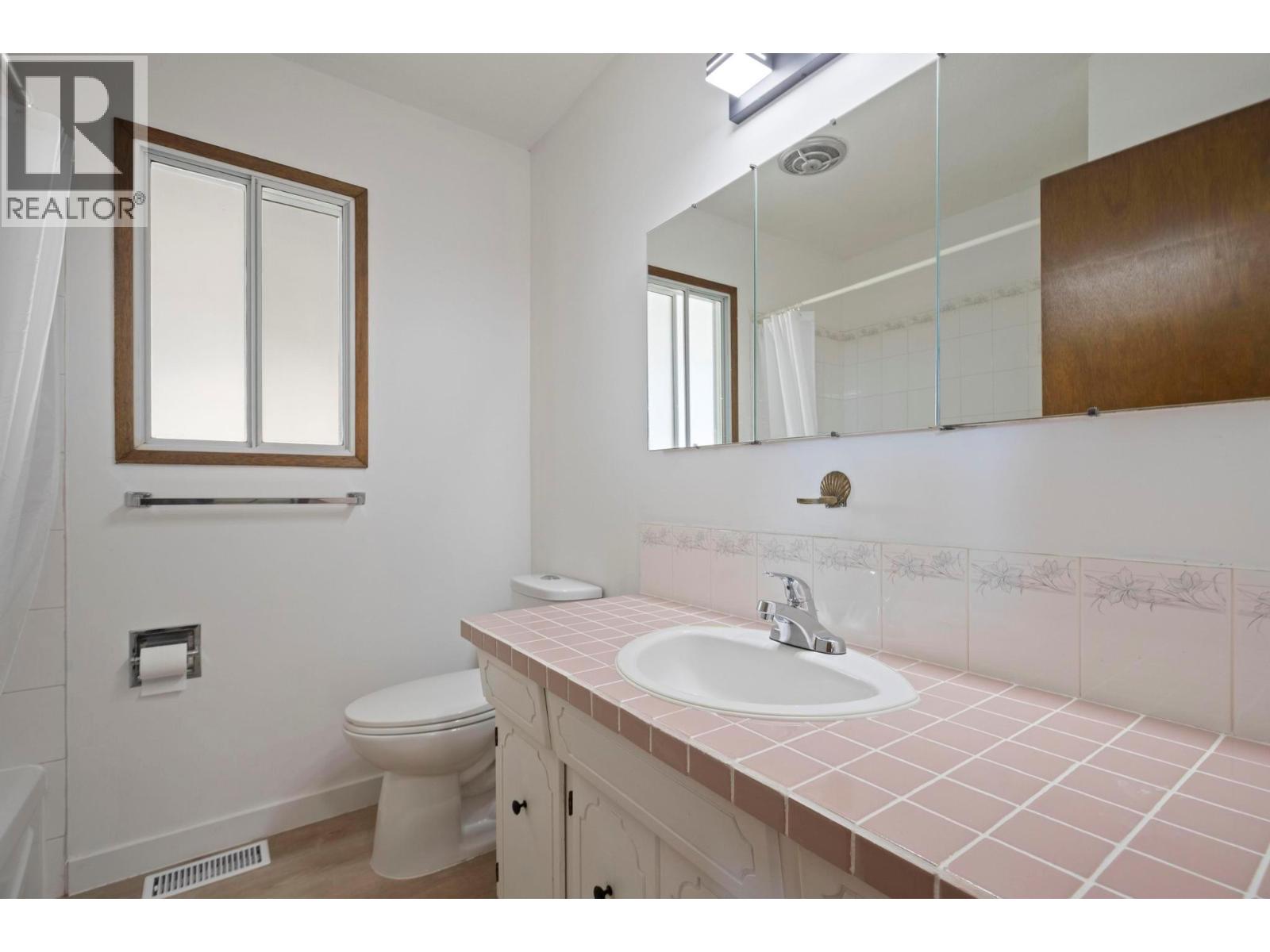 1163 Menu Road, West Kelowna, British Columbia  V1Z 2J6 - Photo 24 - 10375626