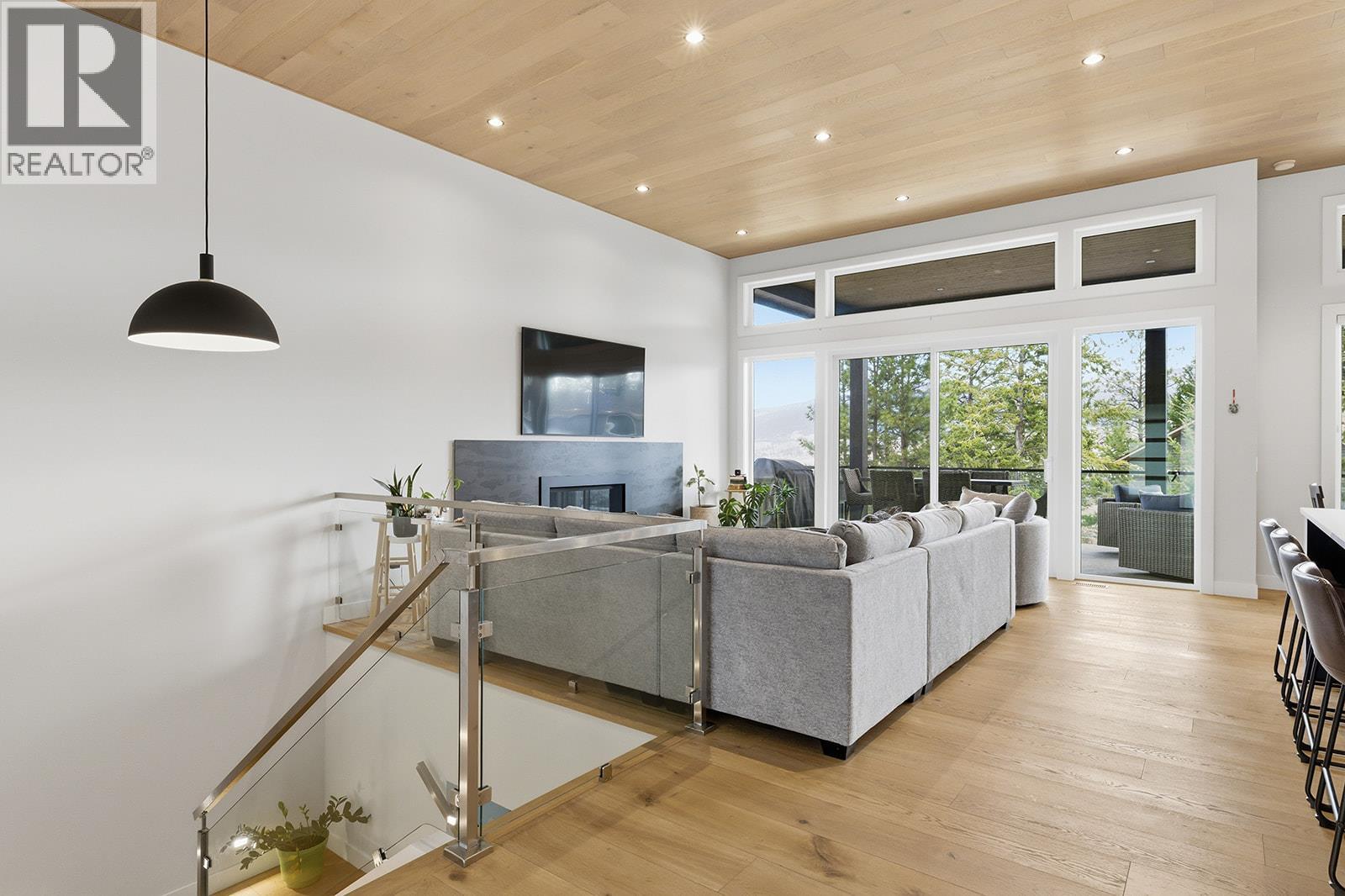 10283 Beacon Hill Drive, Lake Country, British Columbia  V4V 0A9 - Photo 23 - 10376178