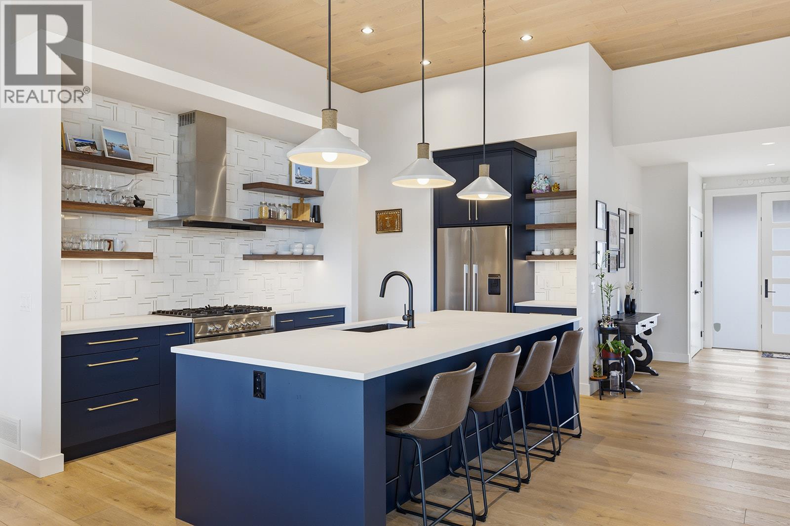 10283 Beacon Hill Drive, Lake Country, British Columbia  V4V 0A9 - Photo 24 - 10376178