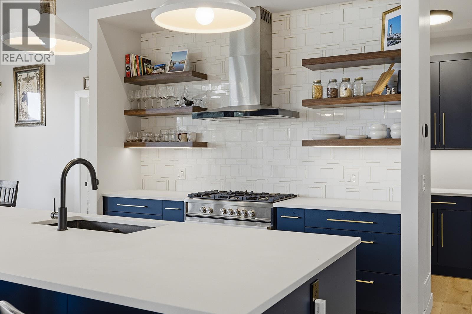 10283 Beacon Hill Drive, Lake Country, British Columbia  V4V 0A9 - Photo 27 - 10376178