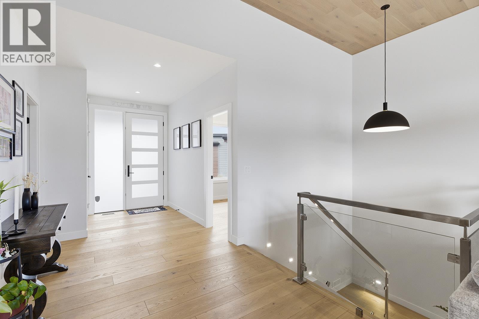 10283 Beacon Hill Drive, Lake Country, British Columbia  V4V 0A9 - Photo 54 - 10376178