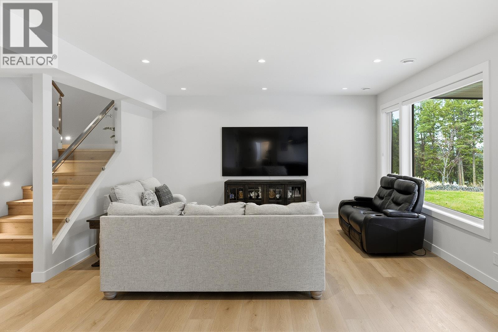 10283 Beacon Hill Drive, Lake Country, British Columbia  V4V 0A9 - Photo 59 - 10376178