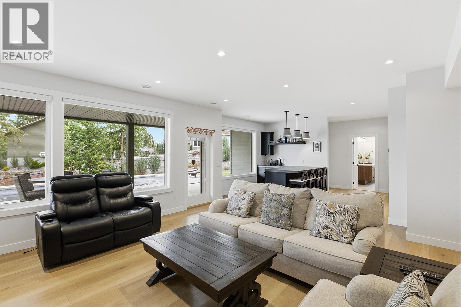 10283 Beacon Hill Drive, Lake Country, British Columbia  V4V 0A9 - Photo 62 - 10376178