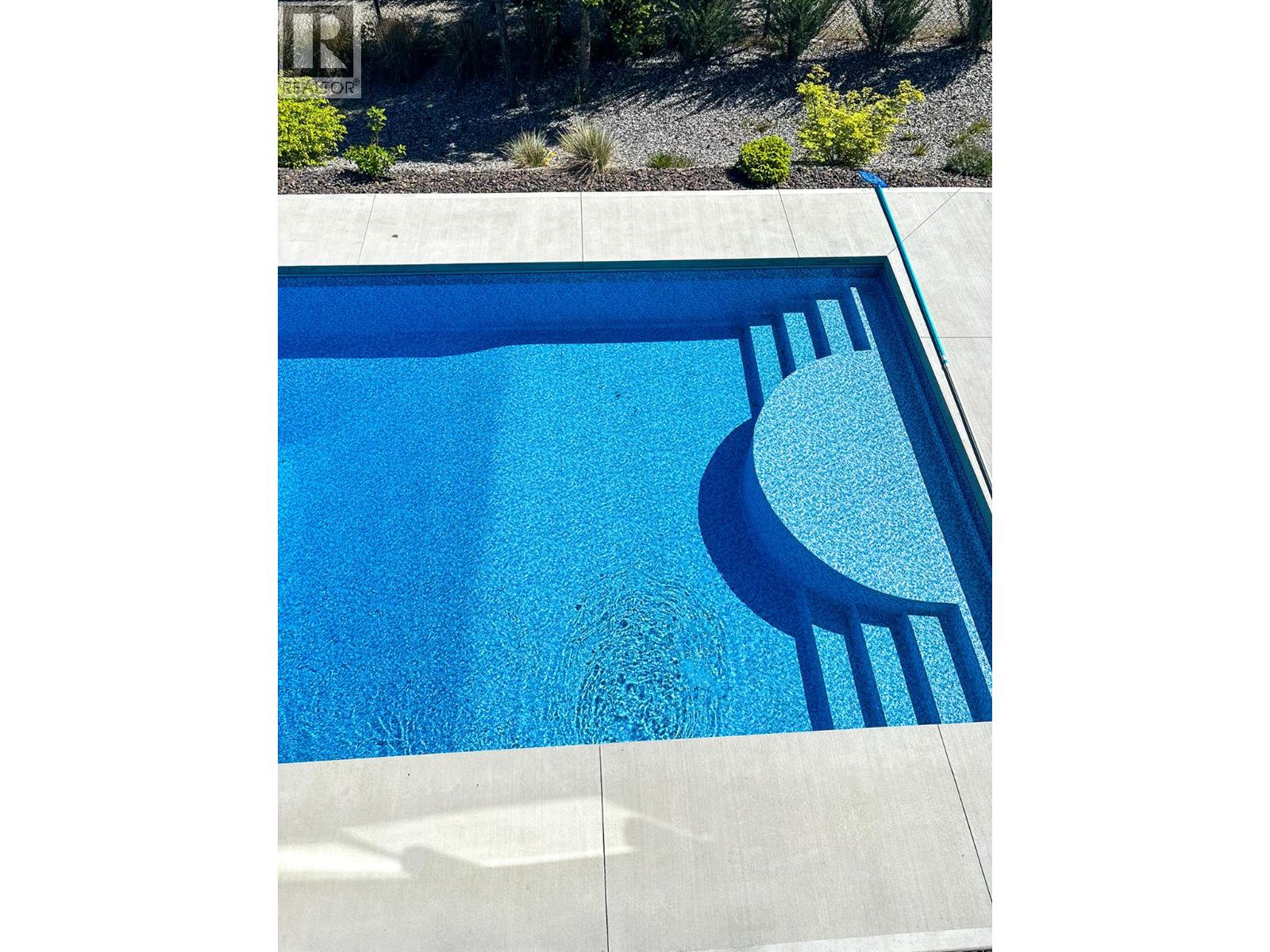 10283 Beacon Hill Drive, Lake Country, British Columbia  V4V 0A9 - Photo 74 - 10376178