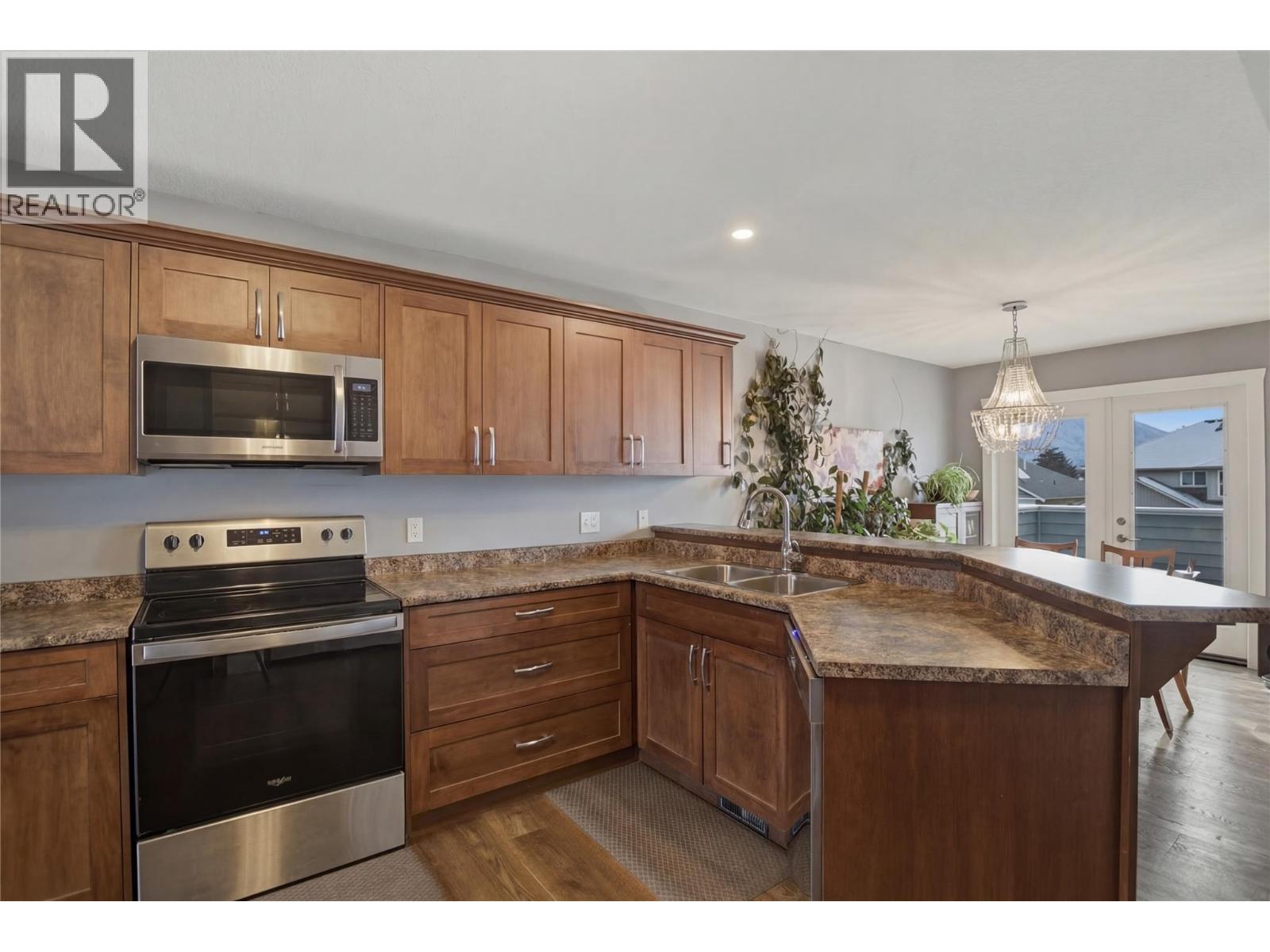 762 Mccurrach Road, Kamloops, British Columbia  V2B 0A3 - Photo 14 - 10376177