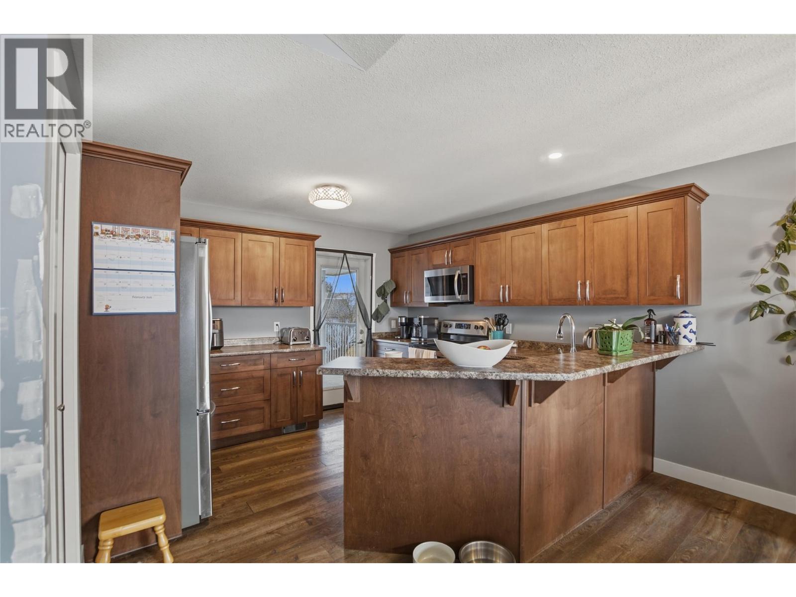 762 Mccurrach Road, Kamloops, British Columbia  V2B 0A3 - Photo 15 - 10376177