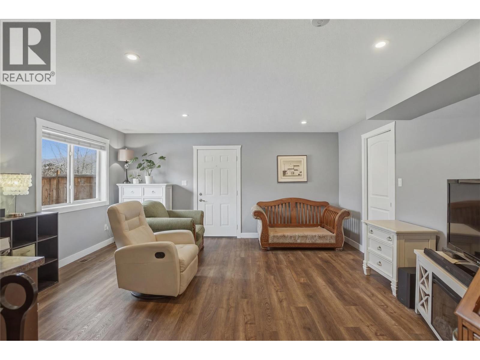 762 Mccurrach Road, Kamloops, British Columbia  V2B 0A3 - Photo 20 - 10376177