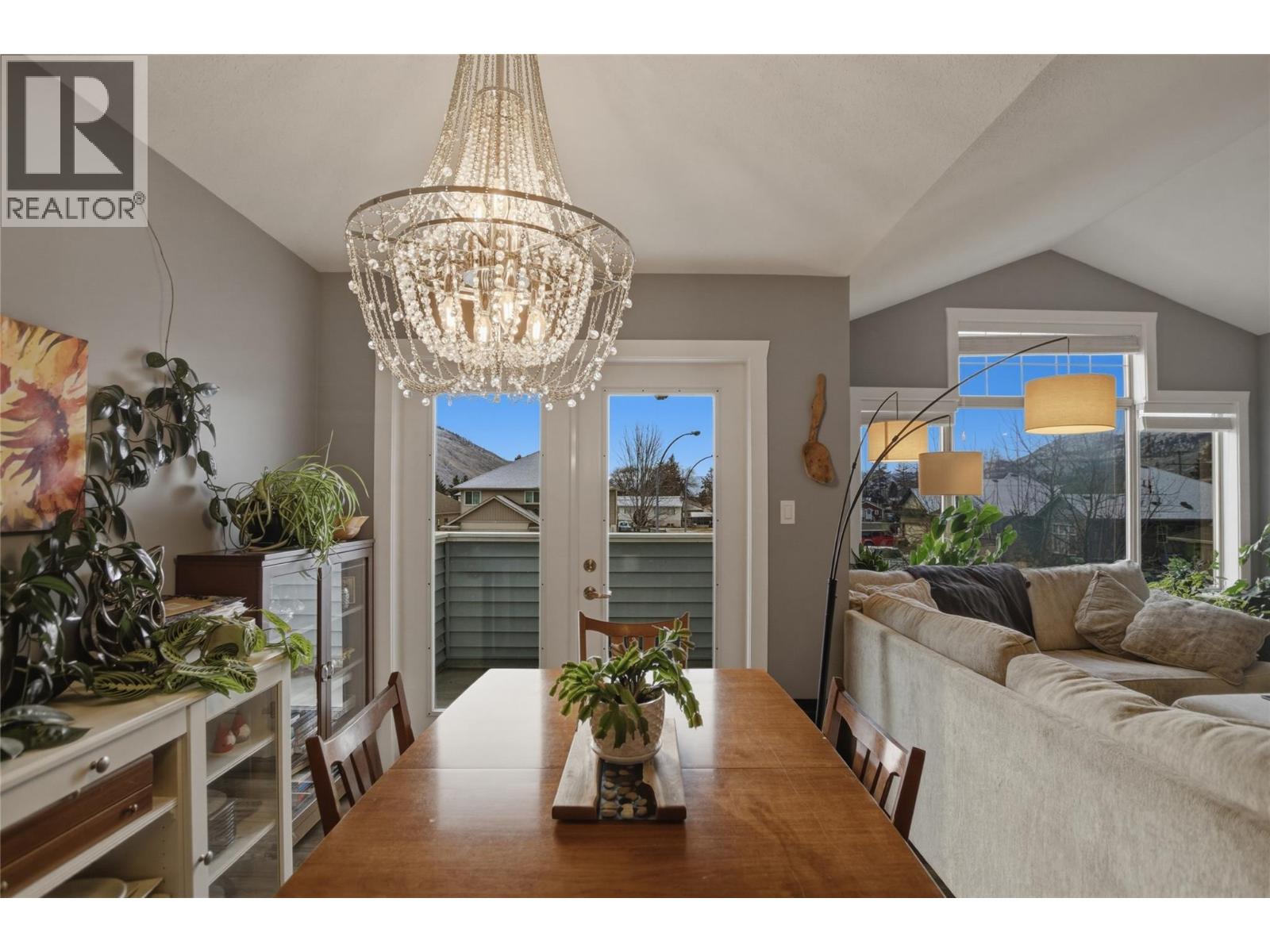 762 Mccurrach Road, Kamloops, British Columbia  V2B 0A3 - Photo 8 - 10376177