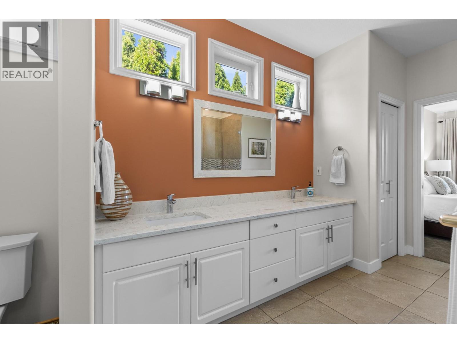 3917 Gallaghers Circle, Kelowna, British Columbia  V1W 3Z9 - Photo 23 - 10376226