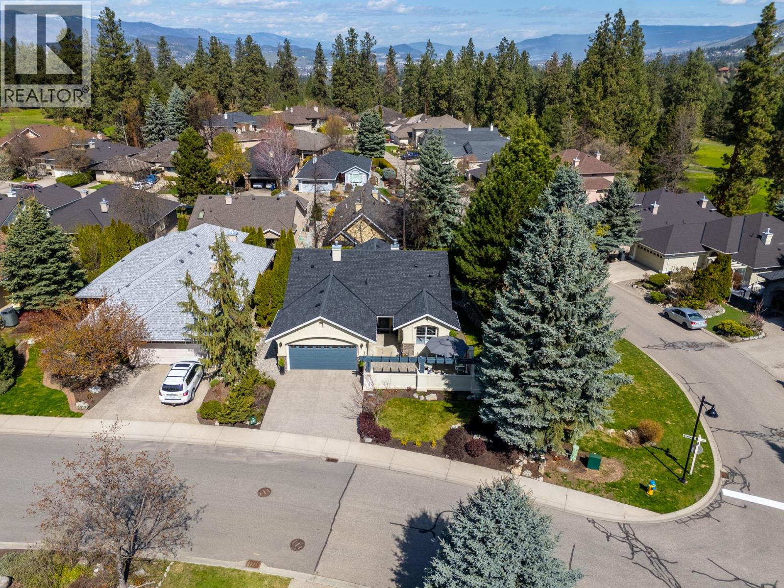 3917 Gallaghers Circle, Kelowna, British Columbia  V1W 3Z9 - Photo 48 - 10376226