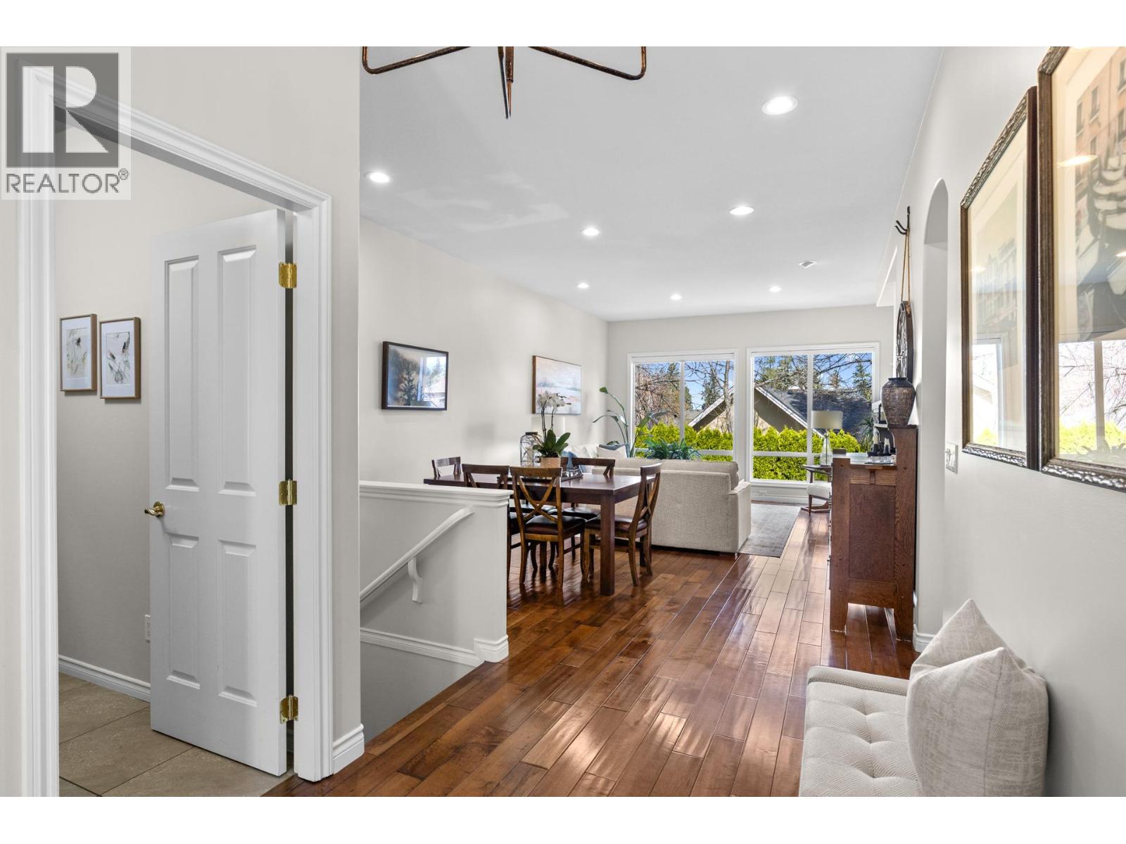 3917 Gallaghers Circle, Kelowna, British Columbia  V1W 3Z9 - Photo 5 - 10376226