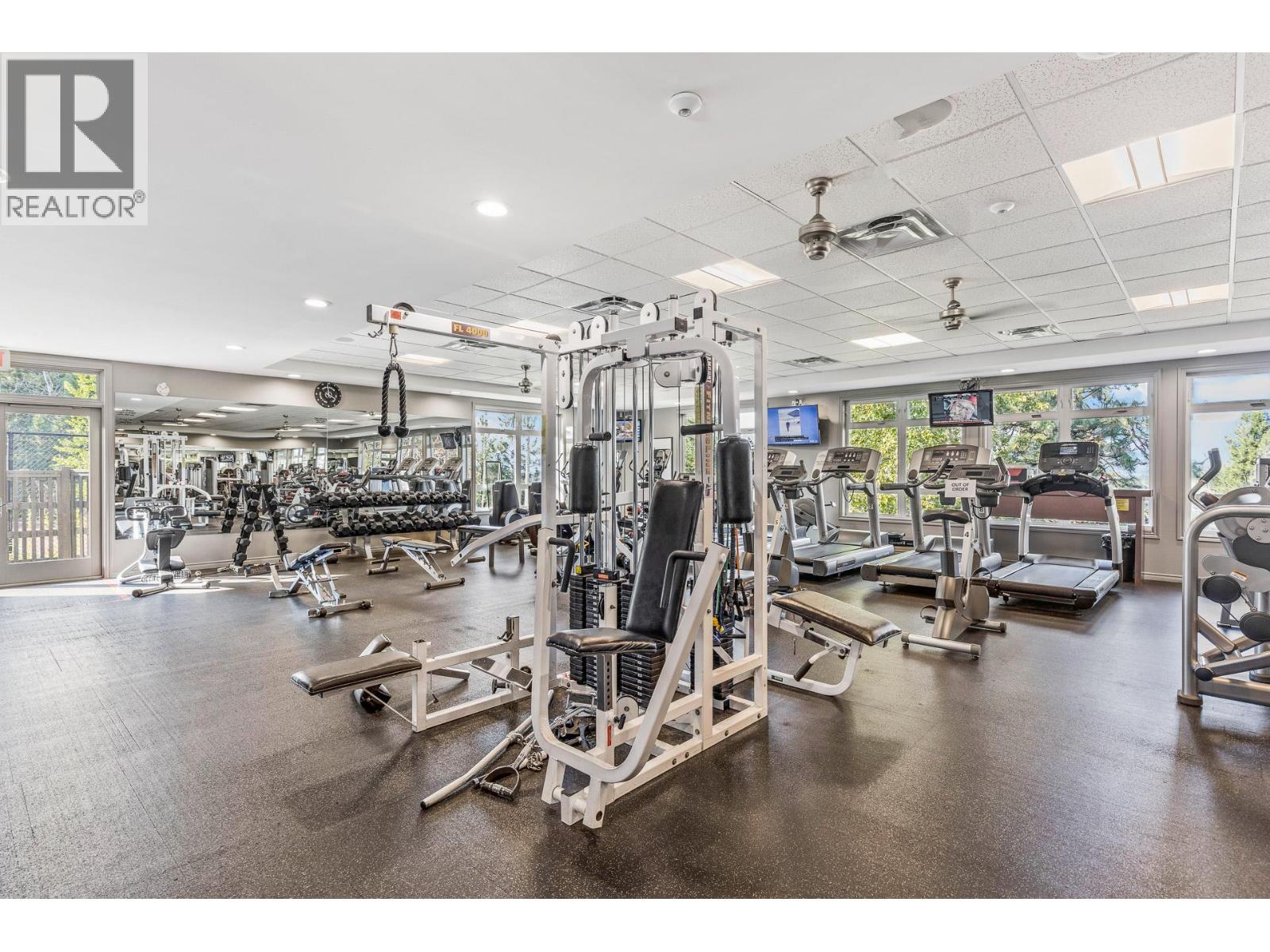 3917 Gallaghers Circle, Kelowna, British Columbia  V1W 3Z9 - Photo 63 - 10376226