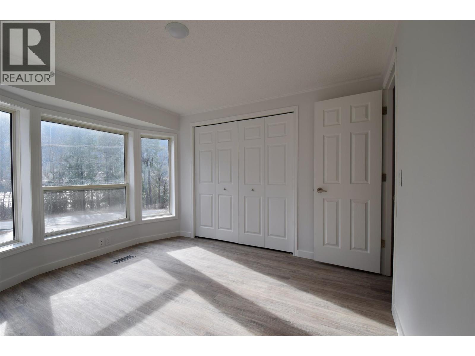 4029 Broadwater Road Unit# 2, Robson, British Columbia  V1N 4V6 - Photo 24 - 10376072