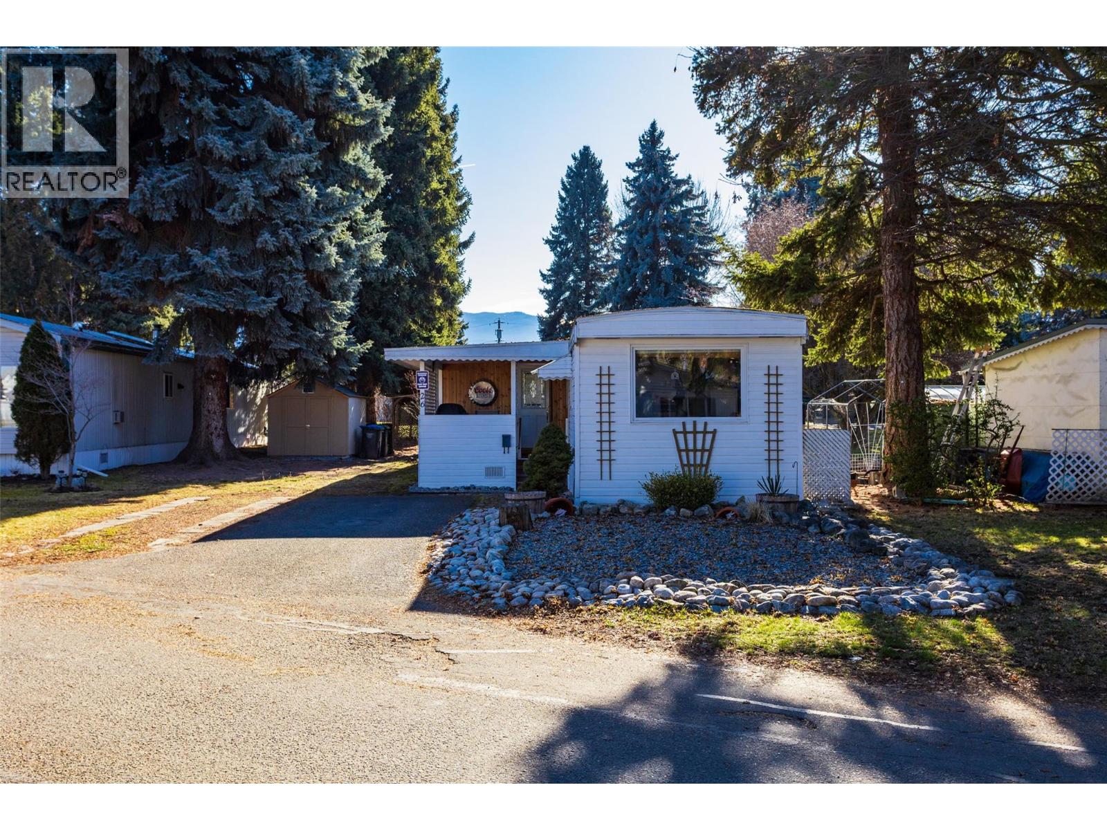 3535 Casorso Road Unit# 26, Kelowna, British Columbia  V1W 3E1 - Photo 1 - 10375934