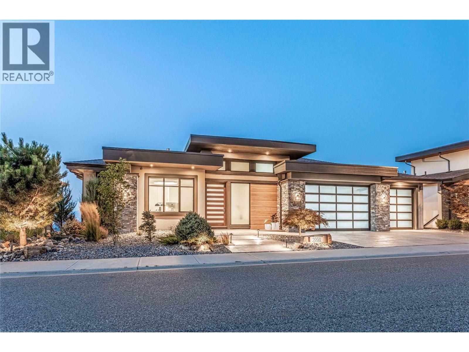 1050 Ledgeview Court, Kelowna, British Columbia  V1W 5M6 - Photo 1 - 10376086