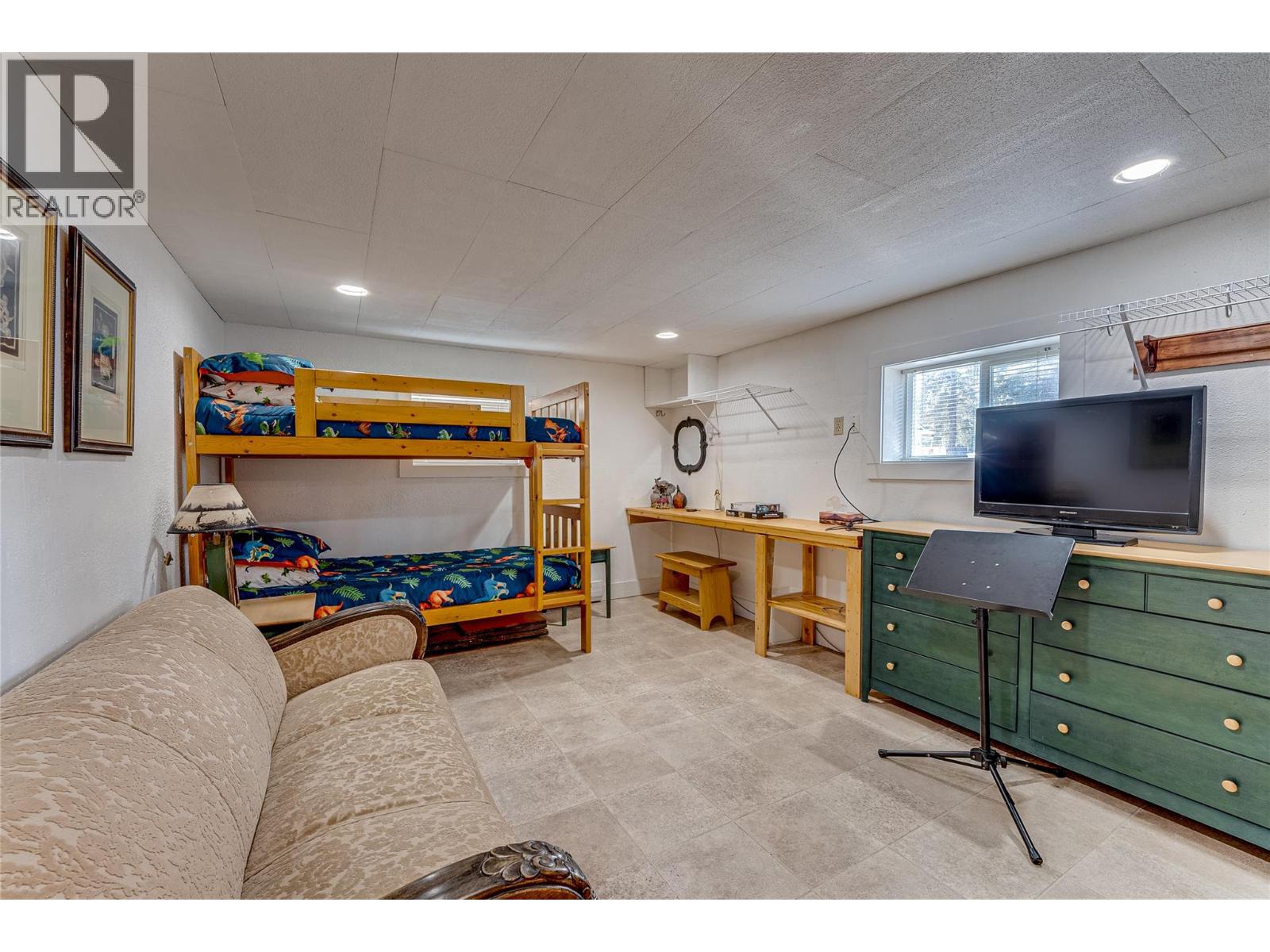 409 Hummingbird Avenue, Vernon, British Columbia  V1H 2A1 - Photo 24 - 10375454