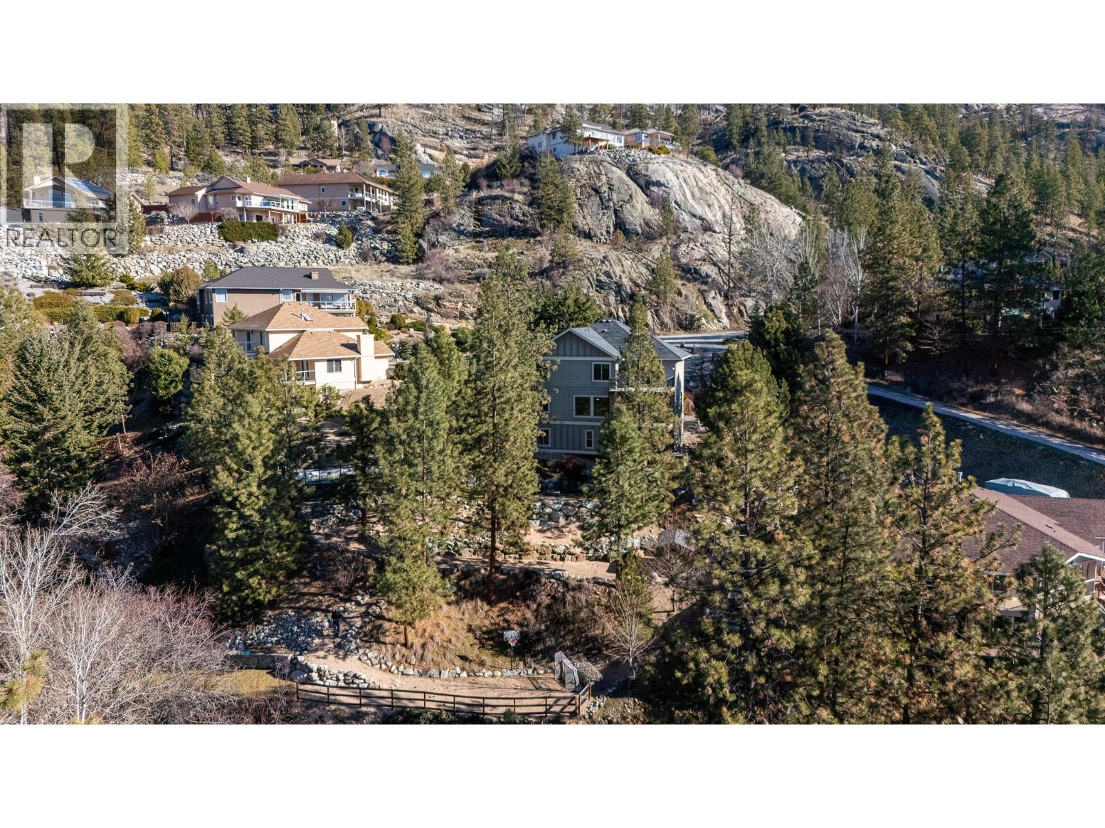 159 Christie Mountain Lane, Okanagan Falls, British Columbia  V0H 1R3 - Photo 12 - 10376254