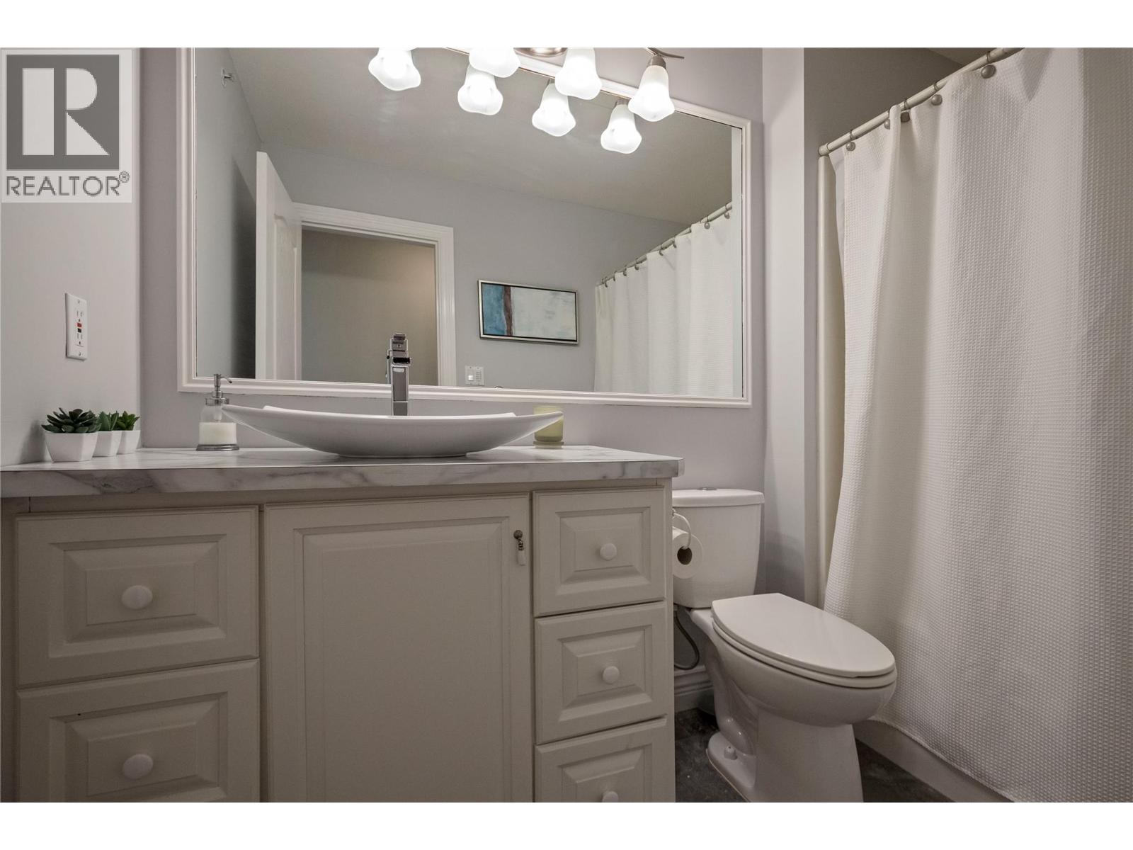 5318 Fulton Place, Peachland, British Columbia  V0H 1X1 - Photo 36 - 10376244