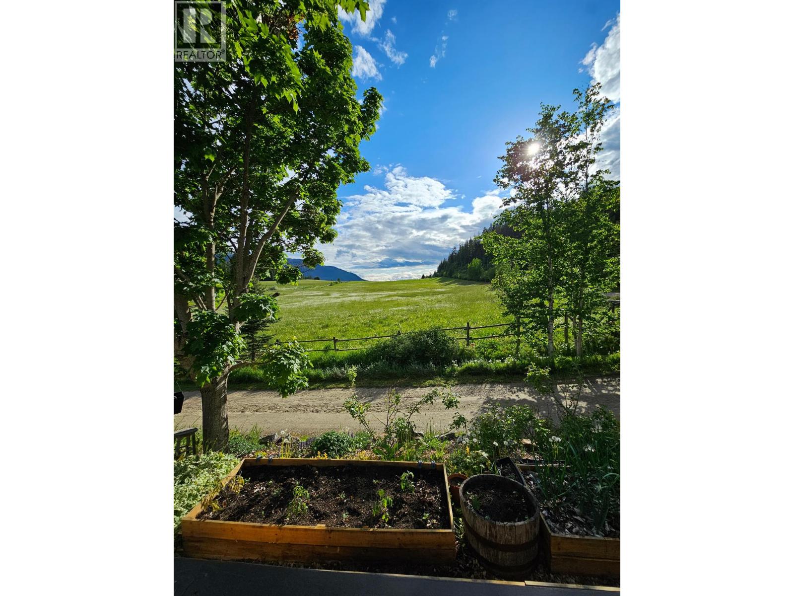 6696 Sunnybrae Canoe Point Road Unit# 12, Tappen, British Columbia  V0E 2X1 - Photo 16 - 10375731