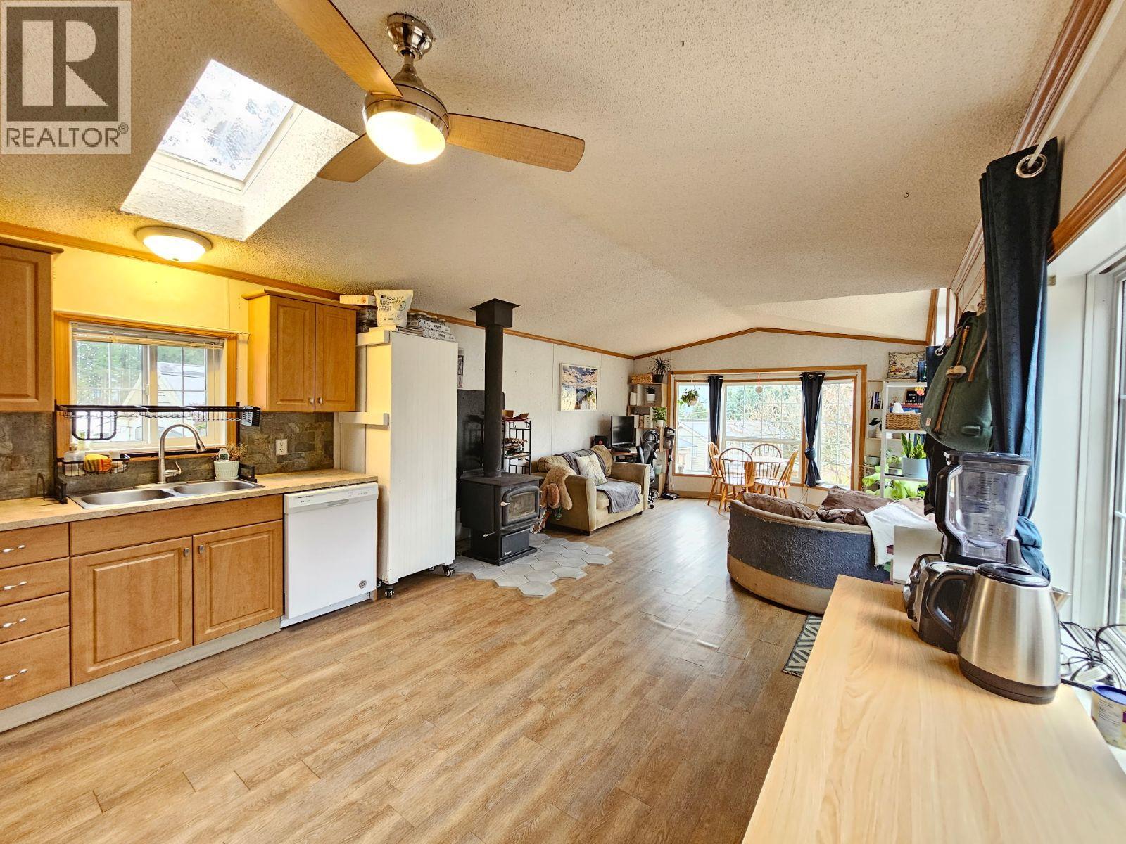 6696 Sunnybrae Canoe Point Road Unit# 12, Tappen, British Columbia  V0E 2X1 - Photo 31 - 10375731