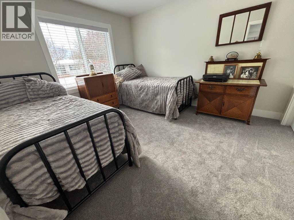 1435 72nd Avenue, Grand Forks, British Columbia  V0H 1H0 - Photo 9 - 10376293