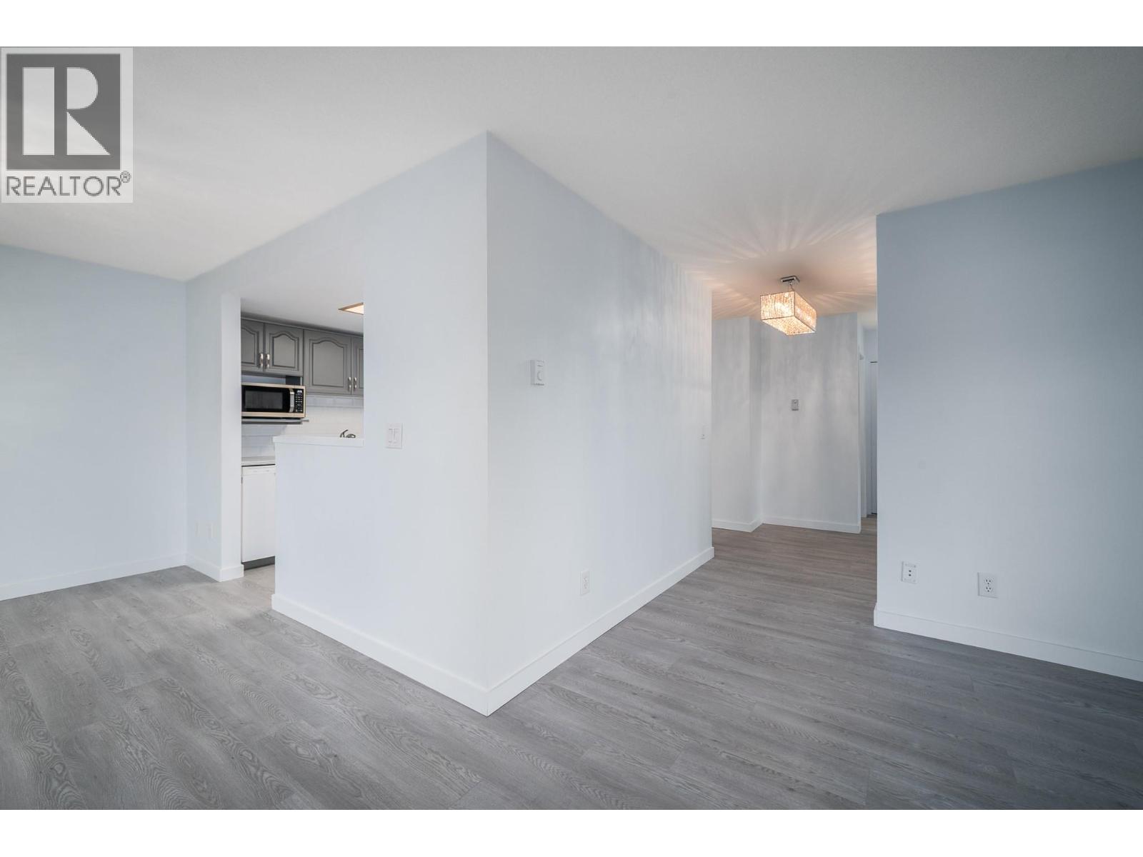 3175 De Montreuil Court Unit# 315, Kelowna, British Columbia  V1W 3W2 - Photo 9 - 10376179