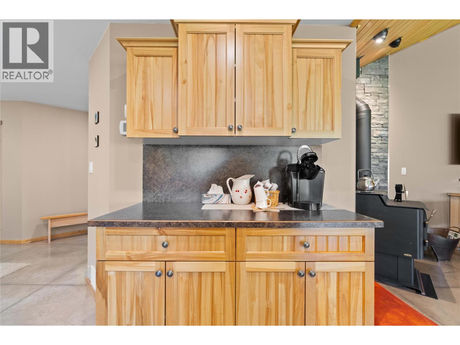 152 Salmon River Road, Salmon Arm, British Columbia  V1E 3E3 - Photo 22 - 10376292