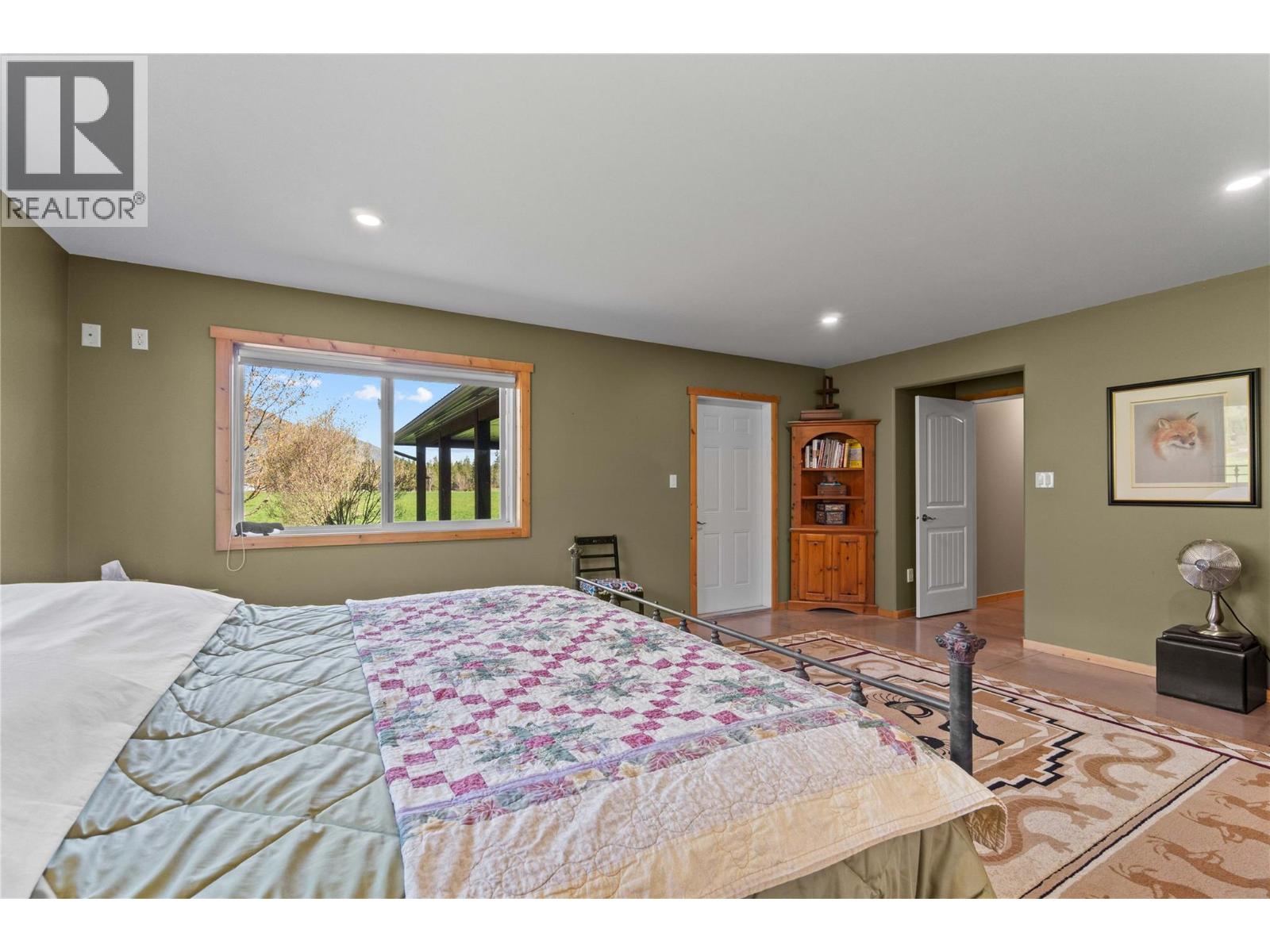 152 Salmon River Road, Salmon Arm, British Columbia  V1E 3E3 - Photo 33 - 10376292