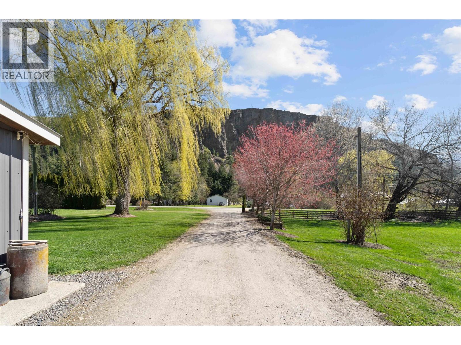 152 Salmon River Road, Salmon Arm, British Columbia  V1E 3E3 - Photo 52 - 10376292