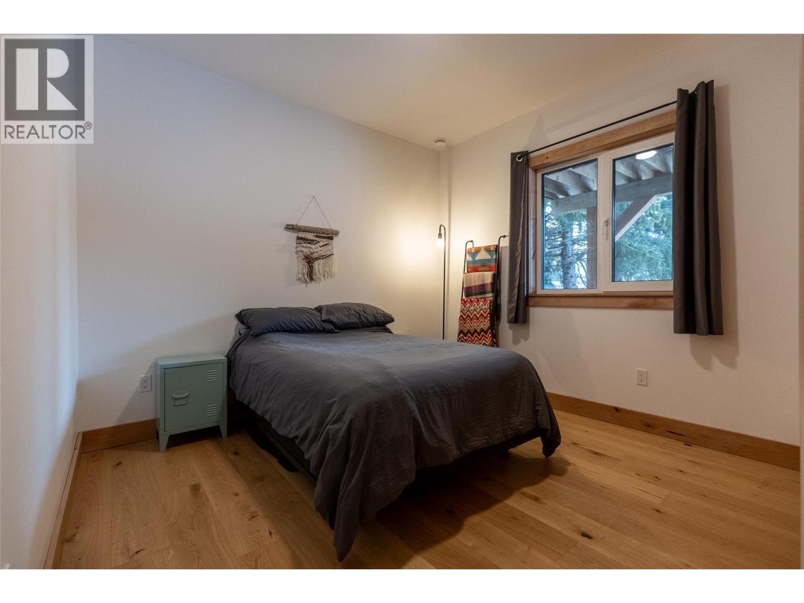 1360 Mcleod Avenue, Fernie, British Columbia  V0B 1M1 - Photo 20 - 10376100