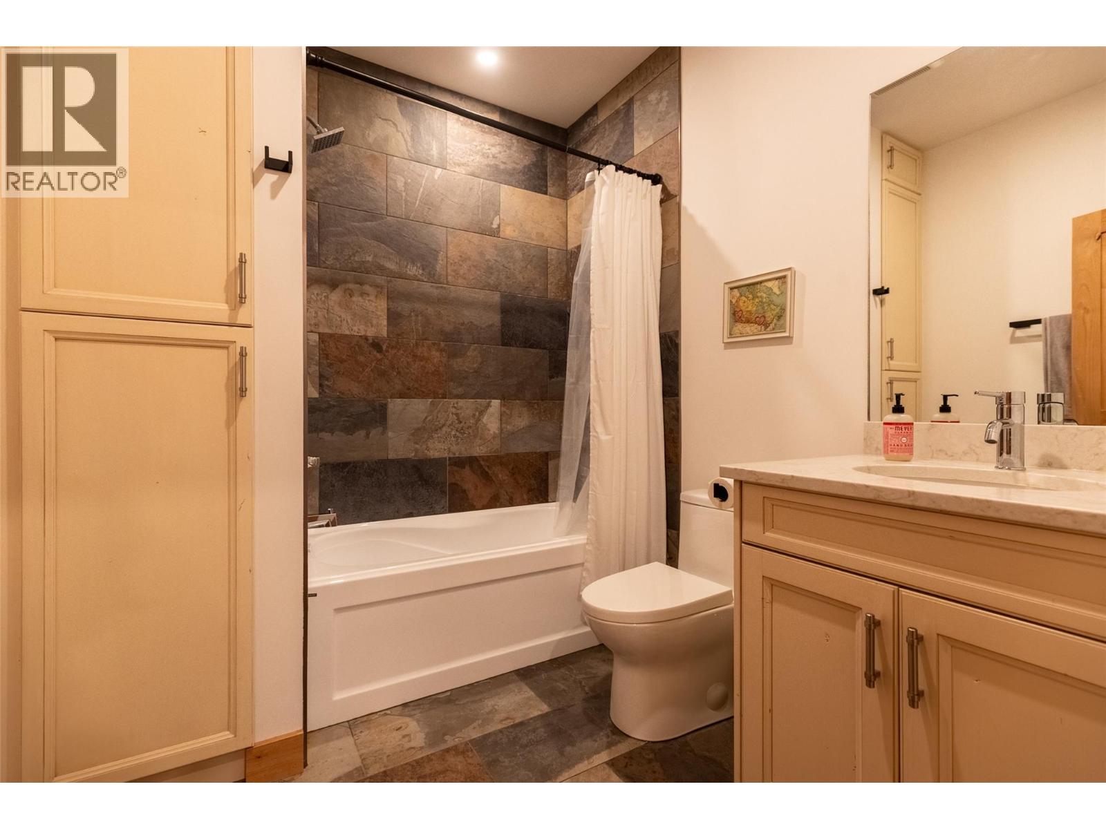 1360 Mcleod Avenue, Fernie, British Columbia  V0B 1M1 - Photo 24 - 10376100