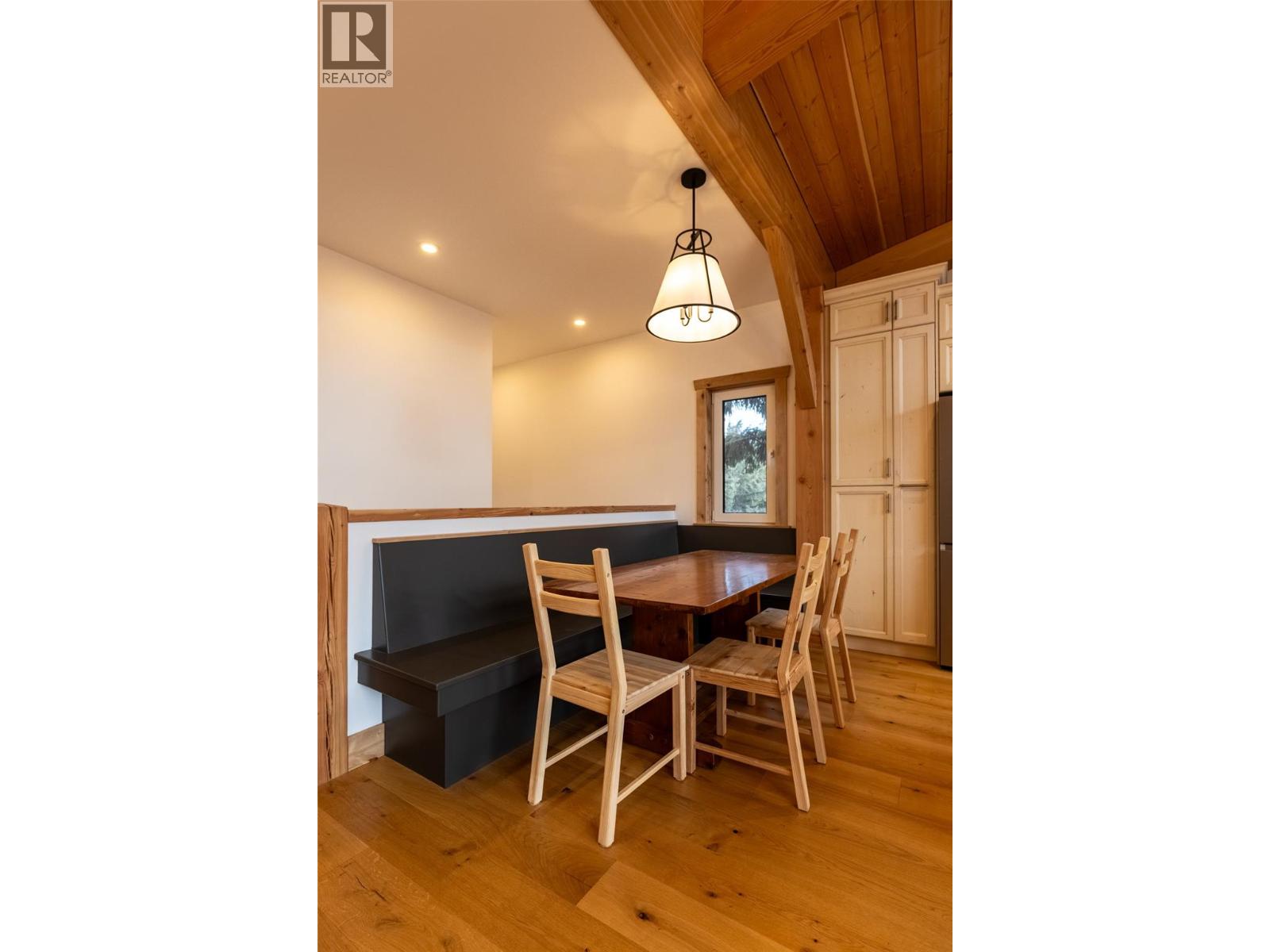 1360 Mcleod Avenue, Fernie, British Columbia  V0B 1M1 - Photo 42 - 10376100