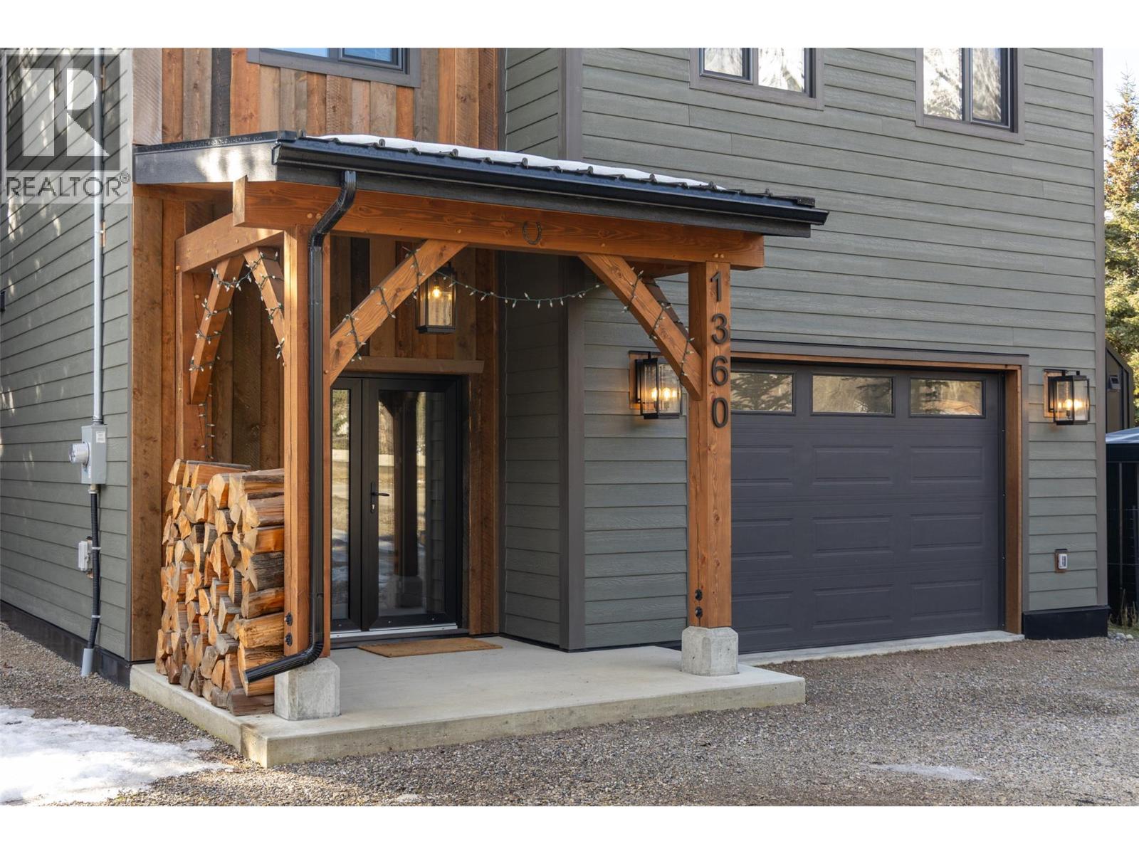 1360 Mcleod Avenue, Fernie, British Columbia  V0B 1M1 - Photo 5 - 10376100