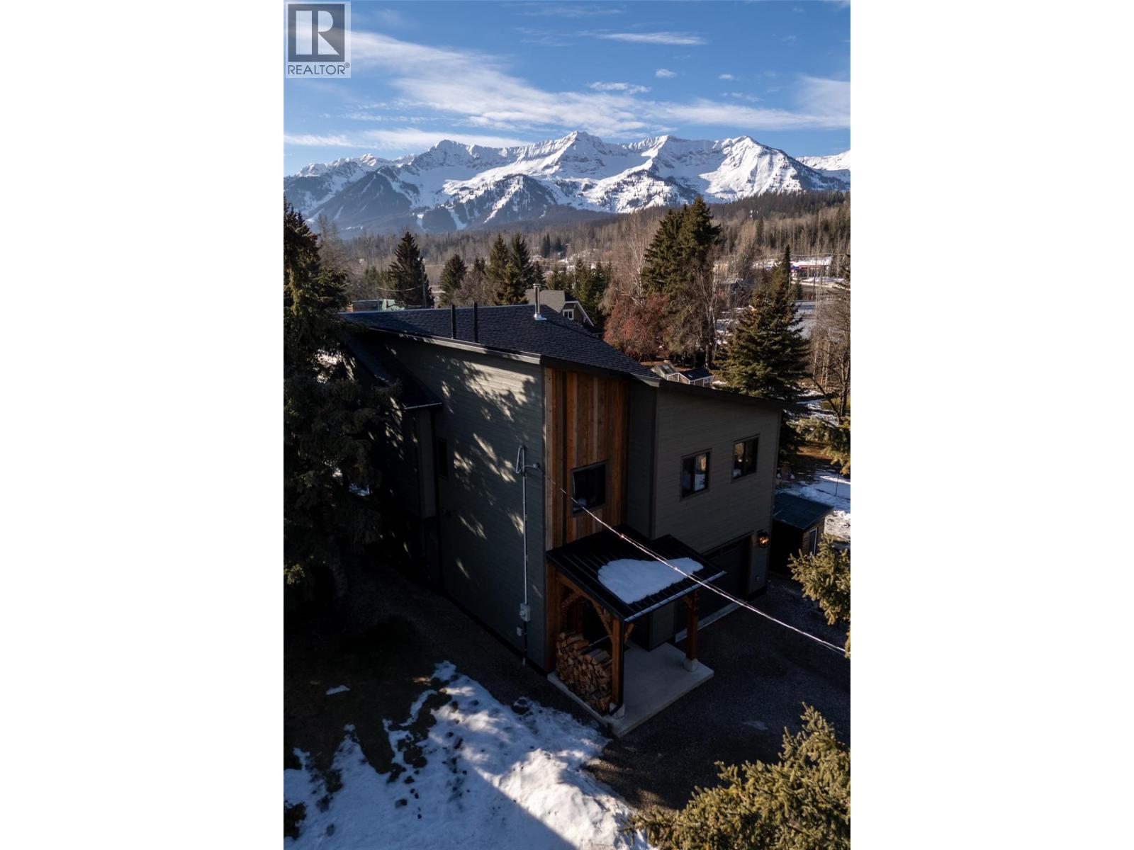 1360 Mcleod Avenue, Fernie, British Columbia  V0B 1M1 - Photo 7 - 10376100
